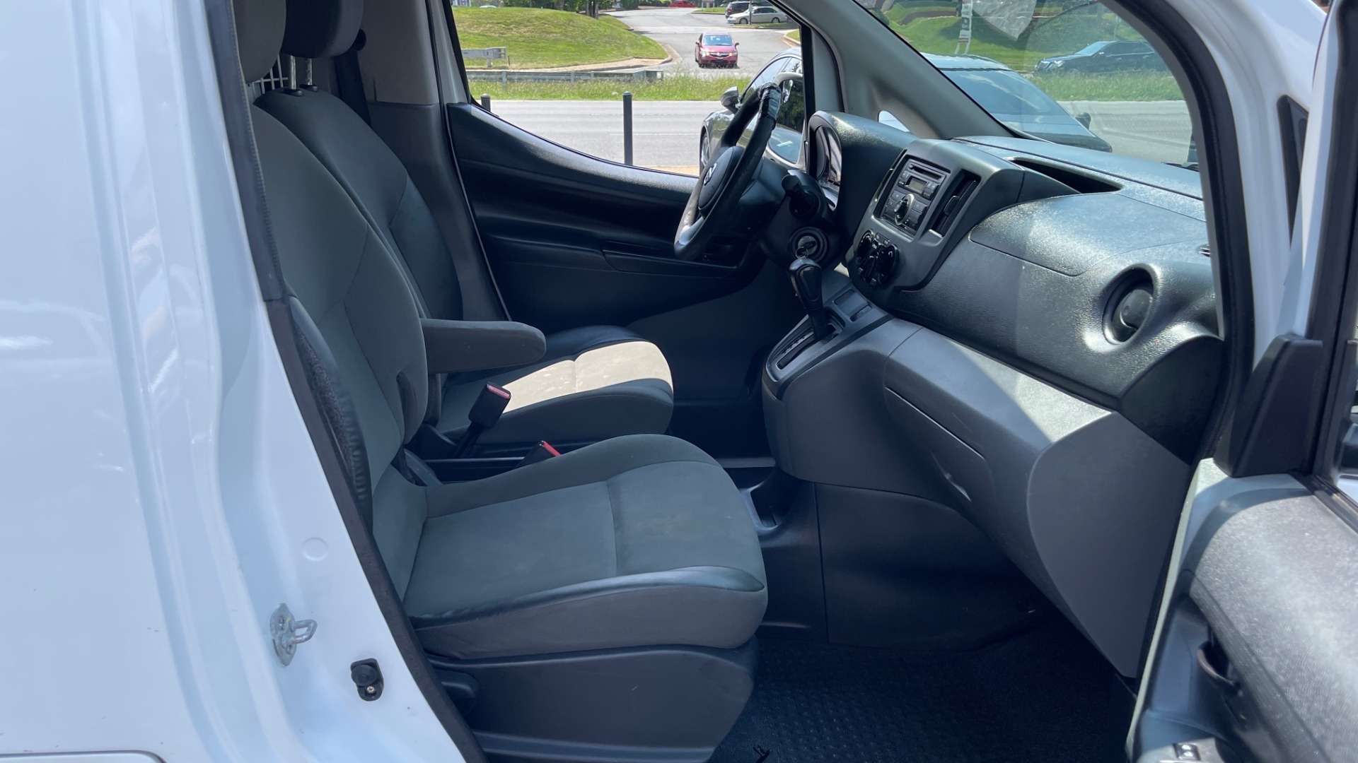 Used 2016 Nissan NV200 SV / WORK VAN / EXTERIOR APPEARANCE PKG / SPLASH GUARDS for sale Sold at Formula Imports in Charlotte NC 28227 52