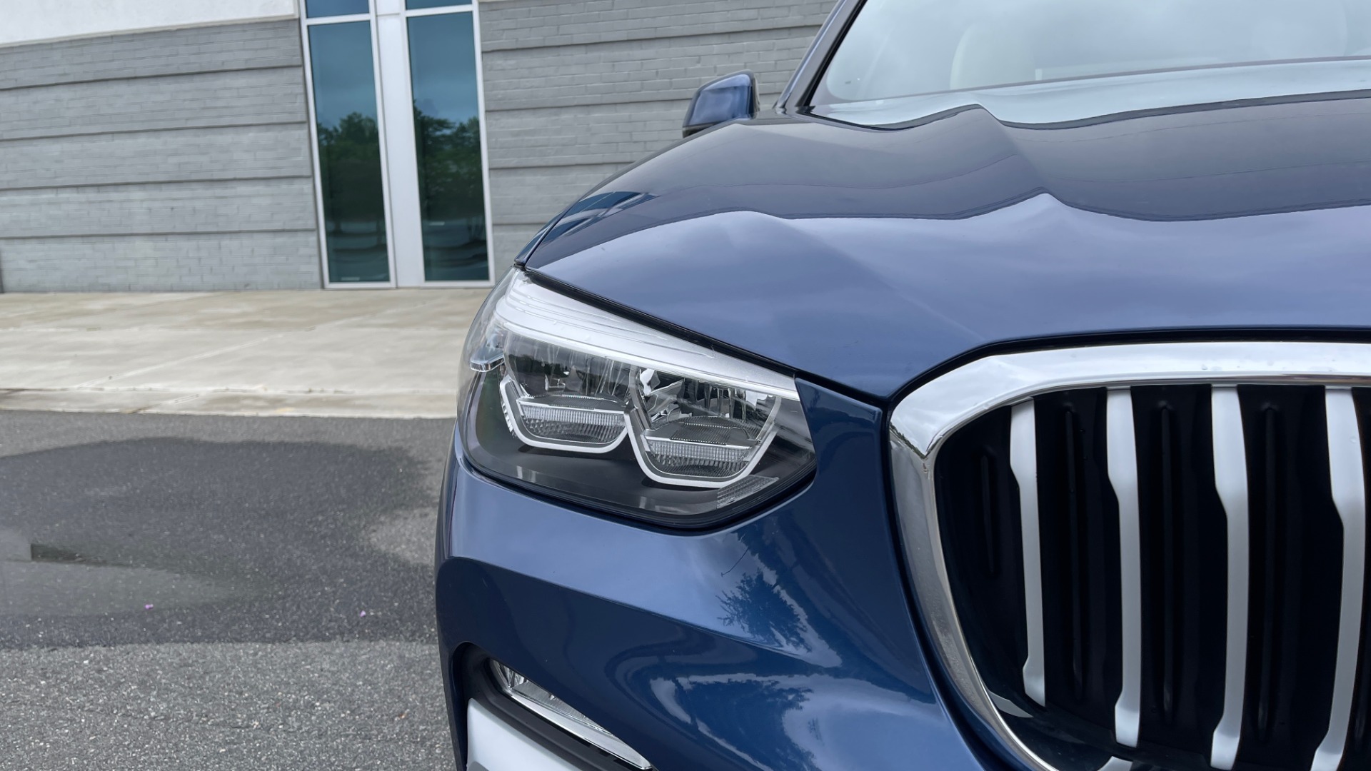 Used 2019 BMW X3 SDRIVE30I / NAV / PANO-ROOF / DRVR ASST / 19IN WHEELS / REARVIEW for sale Sold at Formula Imports in Charlotte NC 28227 12
