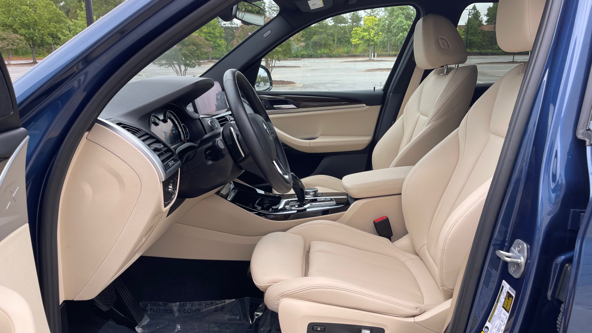 Used 2019 BMW X3 SDRIVE30I / NAV / PANO-ROOF / DRVR ASST / 19IN WHEELS / REARVIEW for sale Sold at Formula Imports in Charlotte NC 28227 27