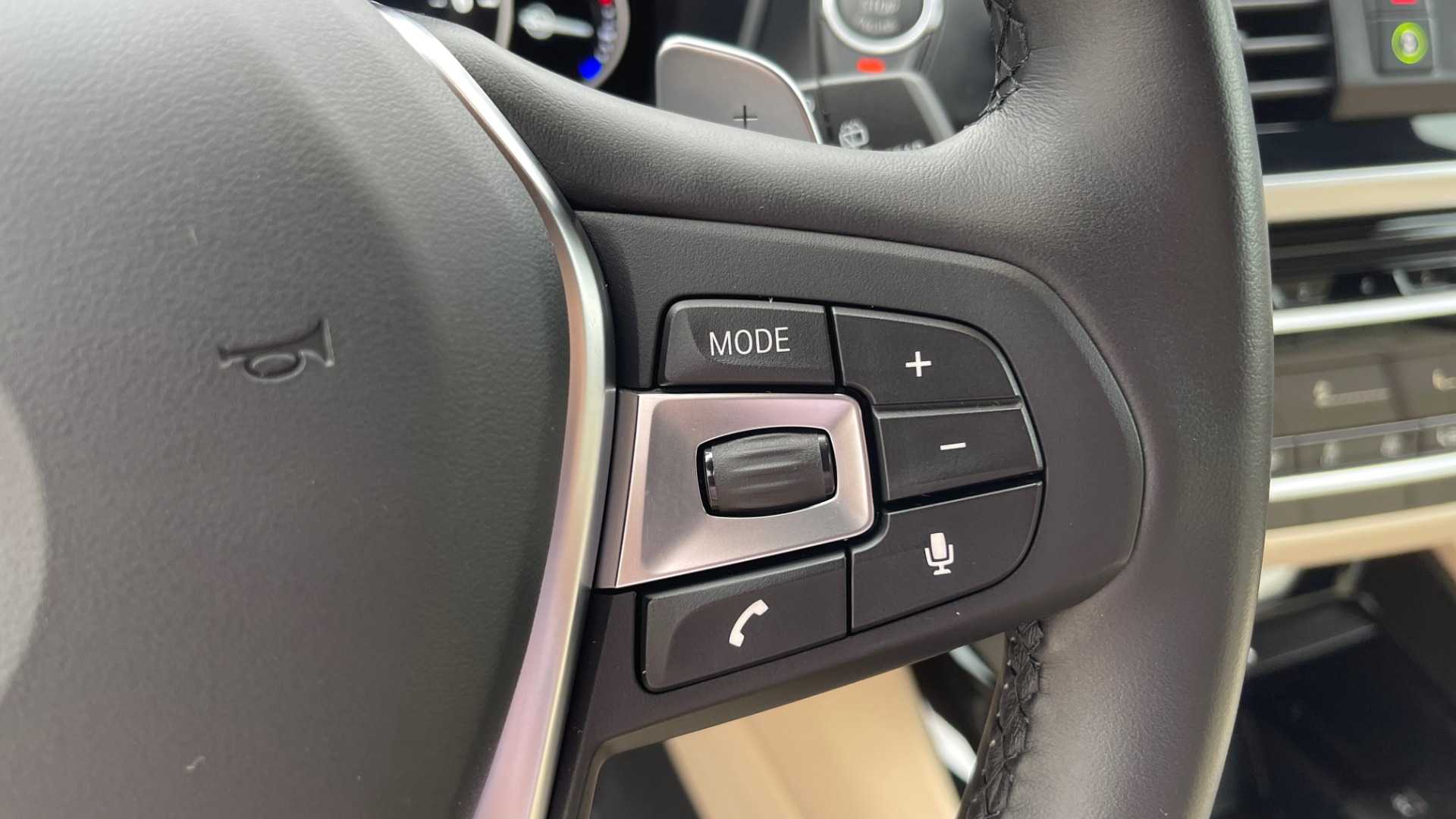 Used 2019 BMW X3 SDRIVE30I / NAV / PANO-ROOF / DRVR ASST / 19IN WHEELS / REARVIEW for sale Sold at Formula Imports in Charlotte NC 28227 32