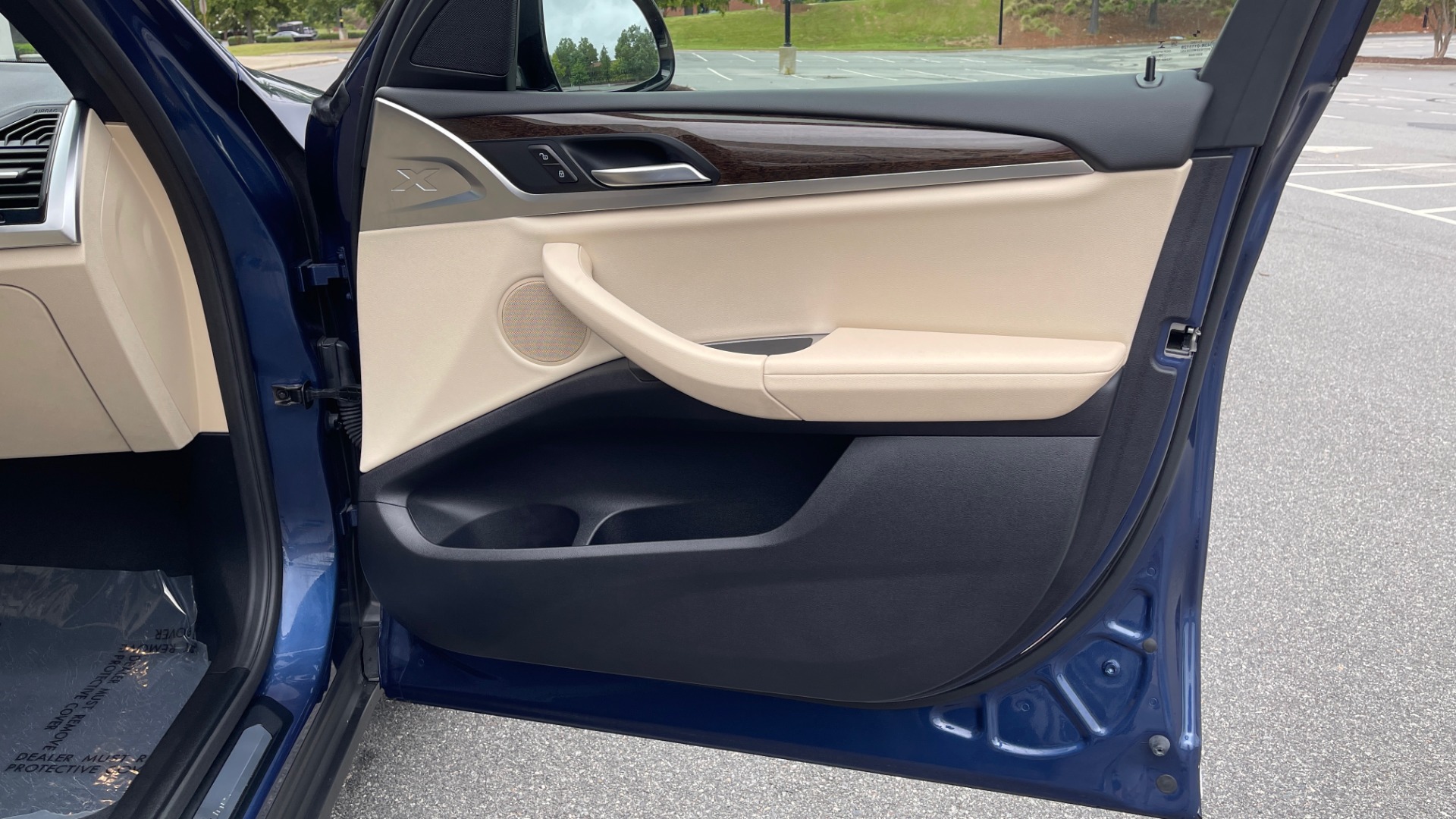 Used 2019 BMW X3 SDRIVE30I / NAV / PANO-ROOF / DRVR ASST / 19IN WHEELS / REARVIEW for sale Sold at Formula Imports in Charlotte NC 28227 54