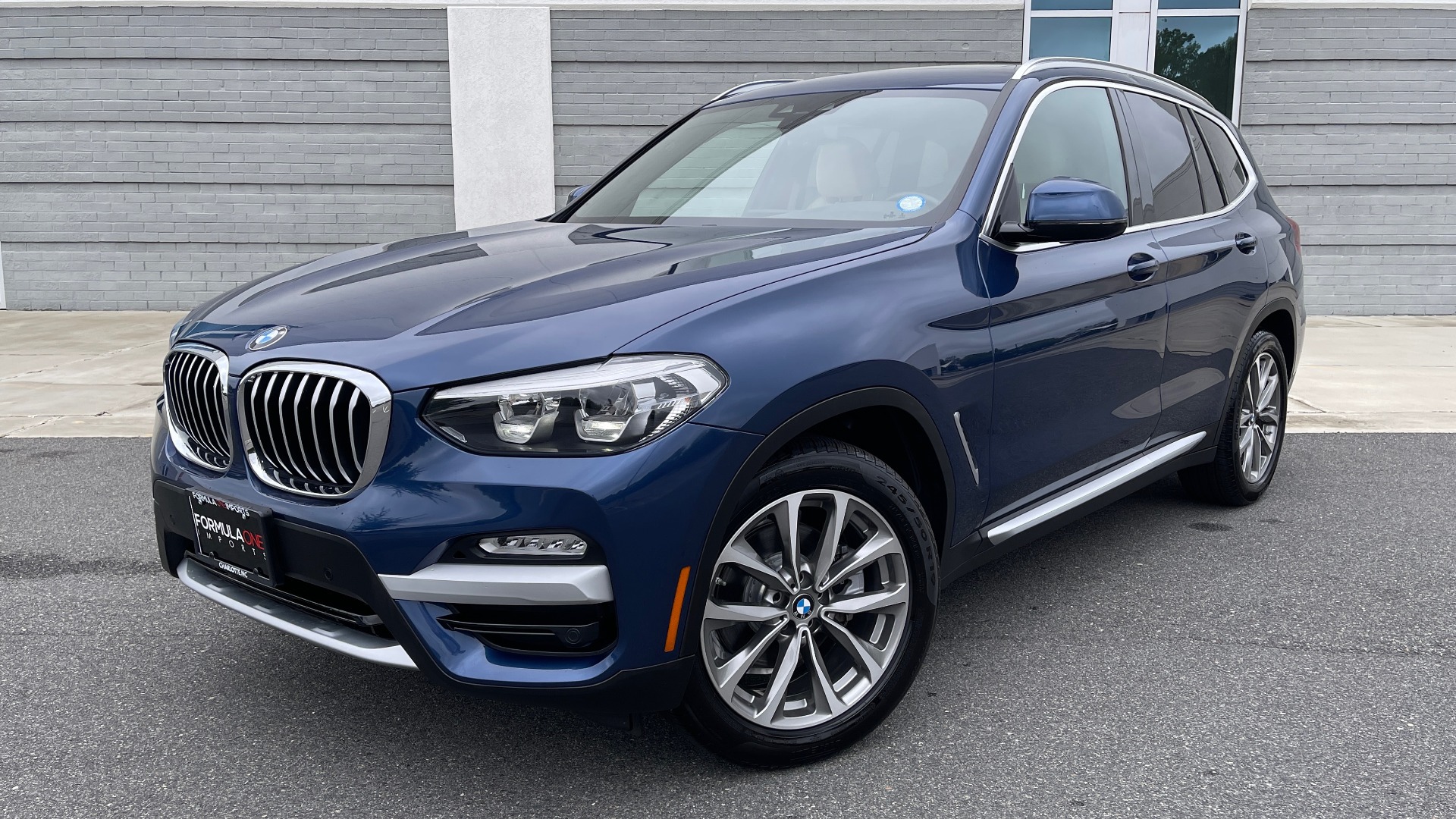 Used 2019 BMW X3 SDRIVE30I / NAV / PANO-ROOF / DRVR ASST / 19IN WHEELS / REARVIEW for sale Sold at Formula Imports in Charlotte NC 28227 1