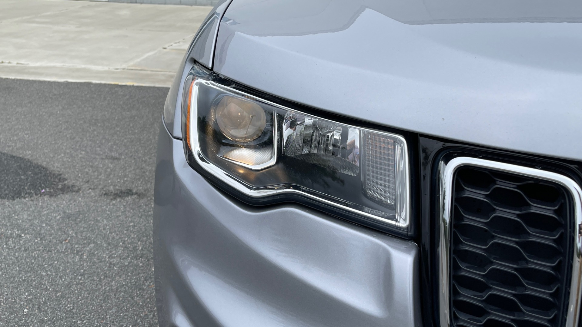 Used 2017 Jeep GRAND CHEROKEE LAREDO E 4X4 / KEYLESS-GO / 8.4IN TOUCH SCREEN / REARVIEW for sale Sold at Formula Imports in Charlotte NC 28227 11