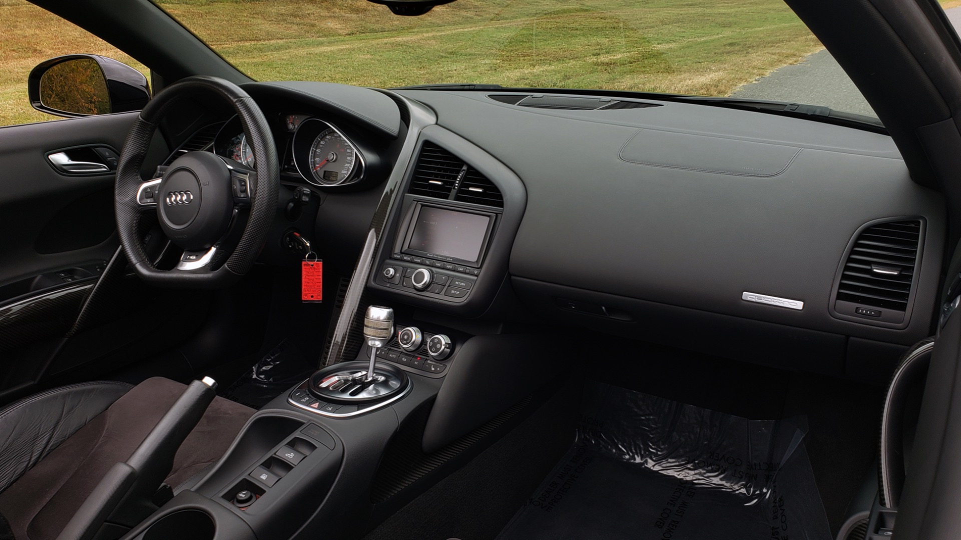 Used 2011 Audi R8 4.2L SPYDER QUATTRO / NAV / 19 IN WHEELS / LOW MILES for sale Sold at Formula Imports in Charlotte NC 28227 27