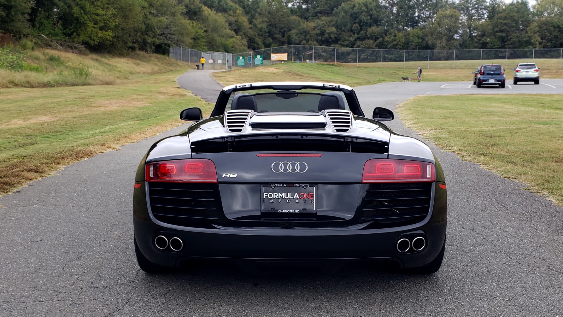 Used 2011 Audi R8 4.2L SPYDER QUATTRO / NAV / 19 IN WHEELS / LOW MILES for sale Sold at Formula Imports in Charlotte NC 28227 30