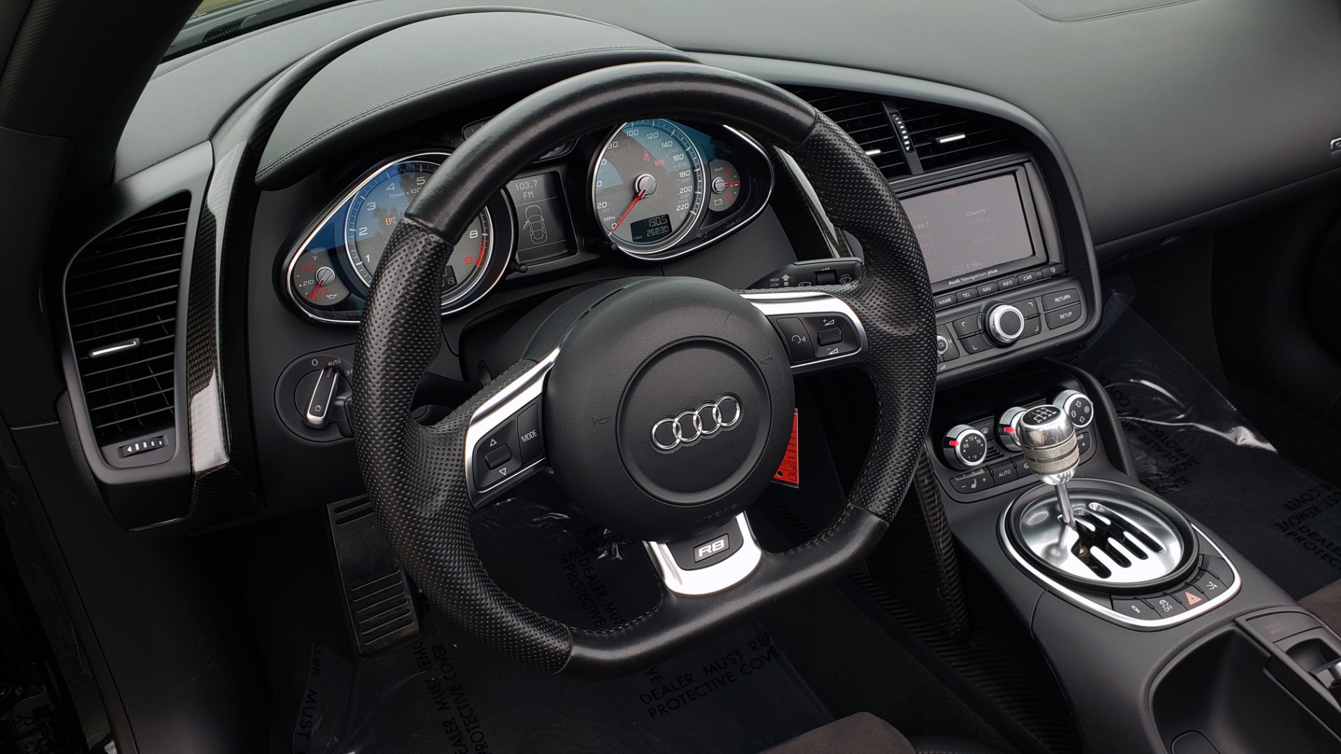 Used 2011 Audi R8 4.2L SPYDER QUATTRO / NAV / 19 IN WHEELS / LOW MILES for sale Sold at Formula Imports in Charlotte NC 28227 40