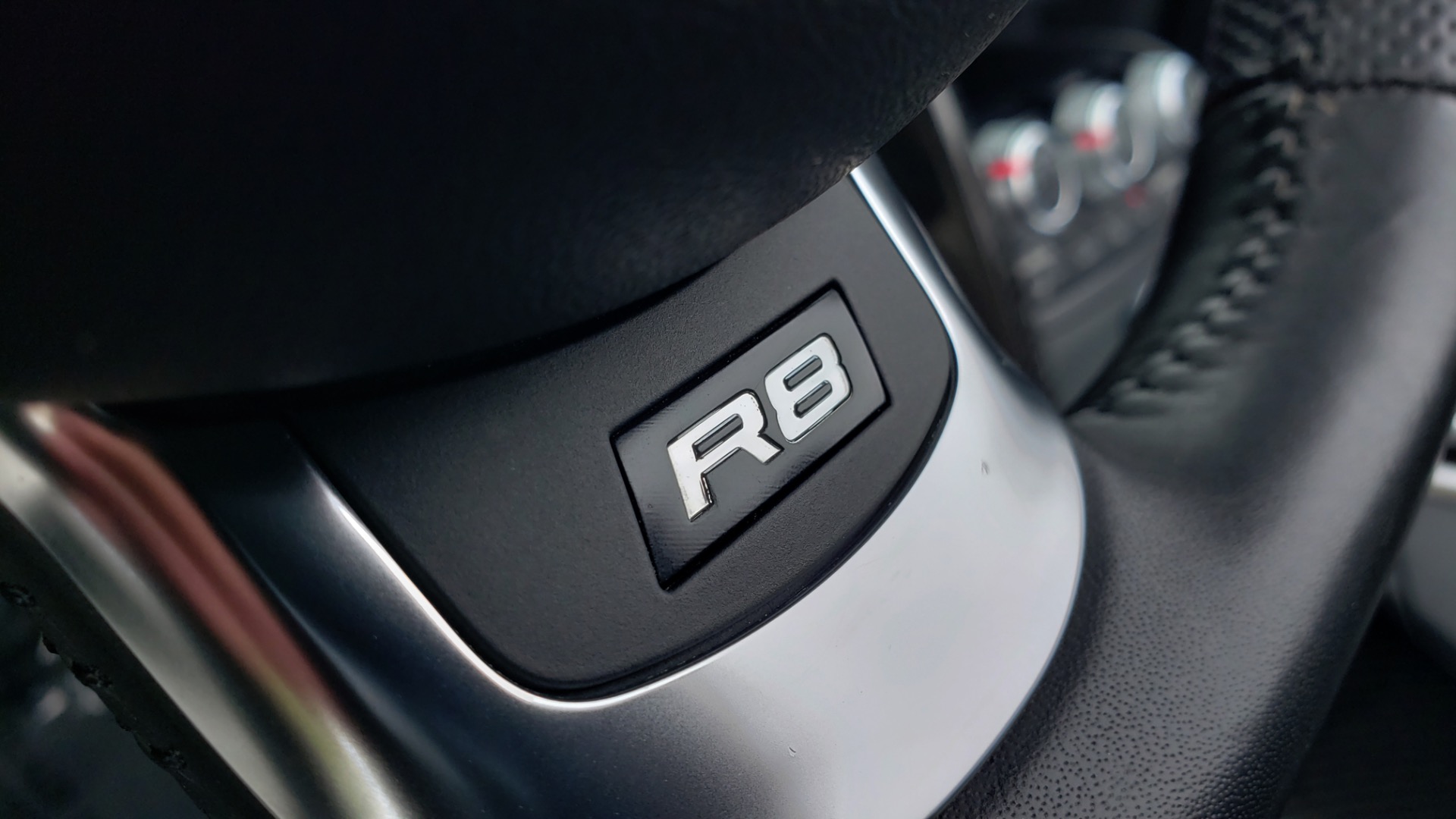 Used 2011 Audi R8 4.2L SPYDER QUATTRO / NAV / 19 IN WHEELS / LOW MILES for sale Sold at Formula Imports in Charlotte NC 28227 41