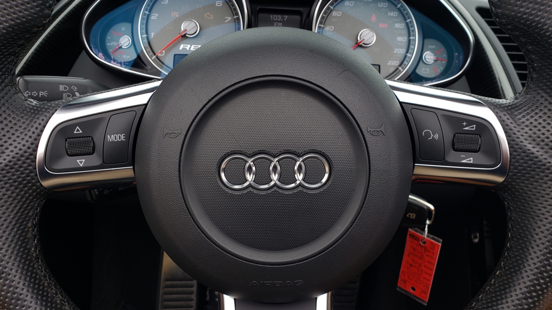 Used 2011 Audi R8 4.2L SPYDER QUATTRO / NAV / 19 IN WHEELS / LOW MILES for sale Sold at Formula Imports in Charlotte NC 28227 45