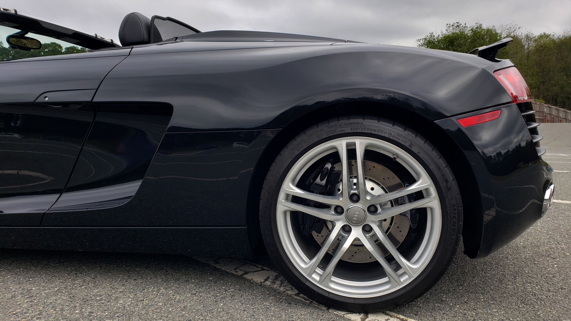 Used 2011 Audi R8 4.2L SPYDER QUATTRO / NAV / 19 IN WHEELS / LOW MILES for sale Sold at Formula Imports in Charlotte NC 28227 58