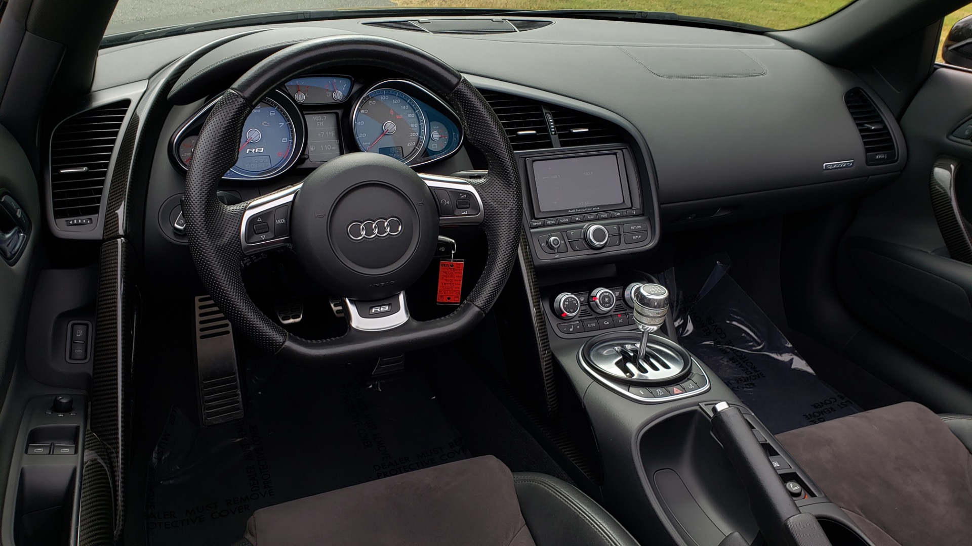 Used 2011 Audi R8 4.2L SPYDER QUATTRO / NAV / 19 IN WHEELS / LOW MILES for sale Sold at Formula Imports in Charlotte NC 28227 7