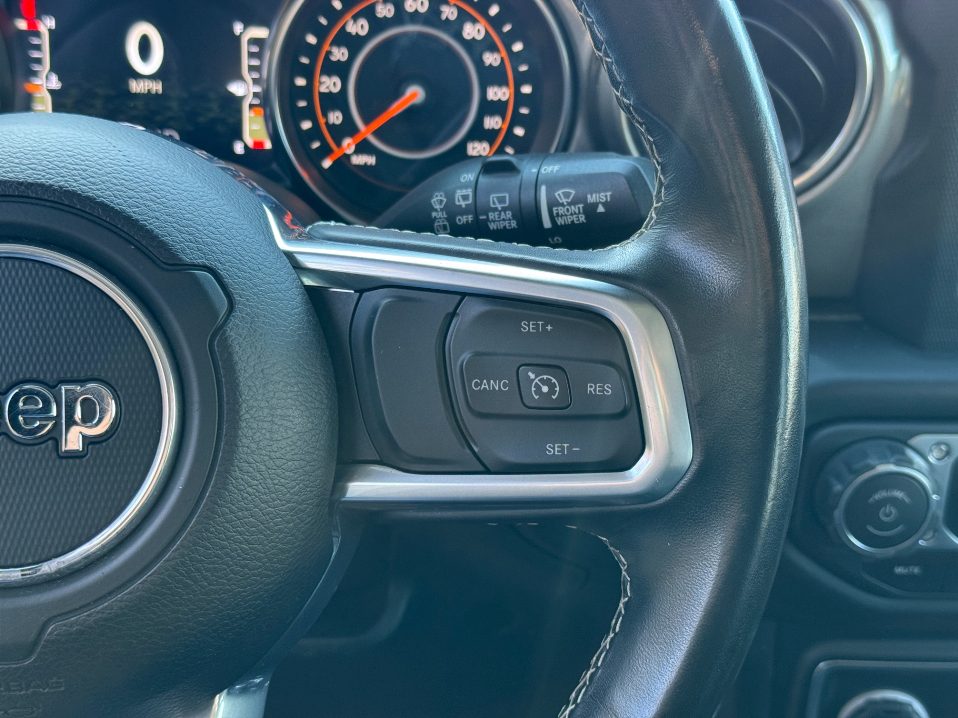 Used 2020 Jeep Wrangler Unlimited Sahara for sale Sold at Formula Imports in Charlotte NC 28227 27