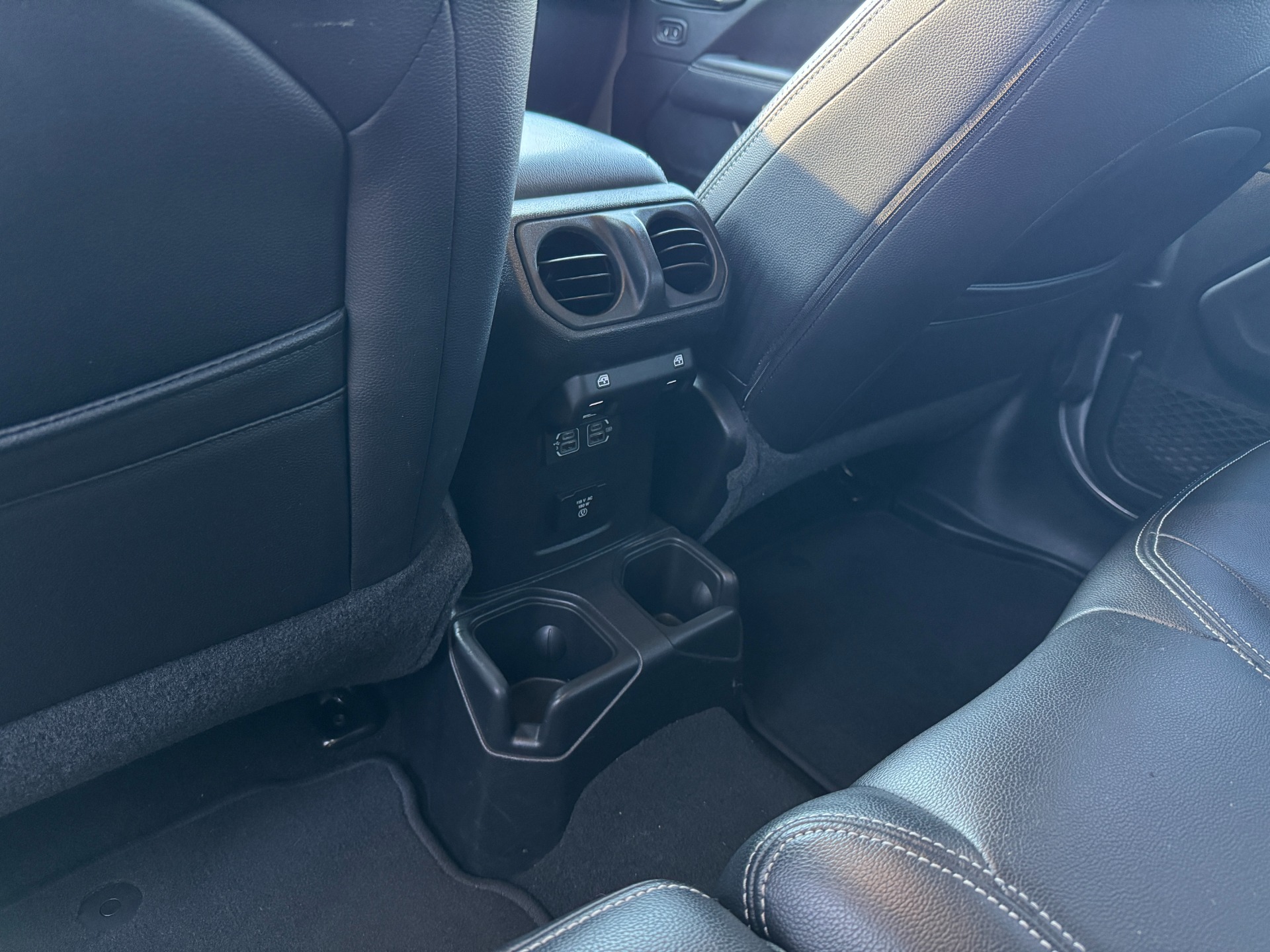 Used 2020 Jeep Wrangler Unlimited Sahara for sale Sold at Formula Imports in Charlotte NC 28227 43