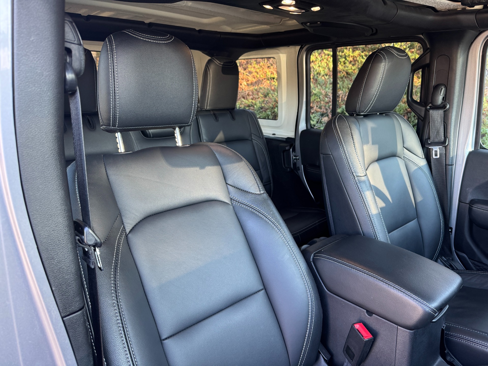 Used 2020 Jeep Wrangler Unlimited Sahara for sale Sold at Formula Imports in Charlotte NC 28227 46