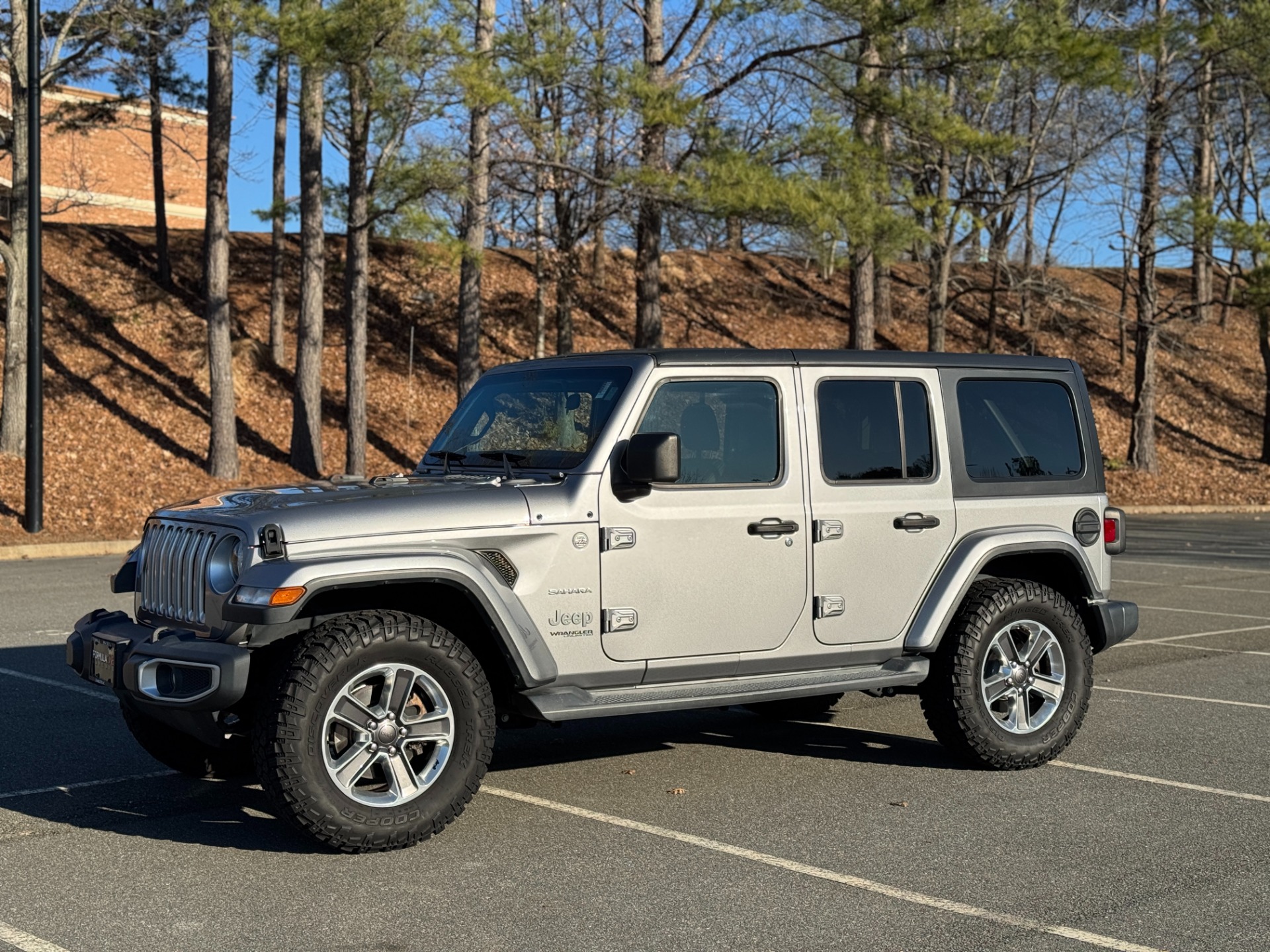Used 2020 Jeep Wrangler Unlimited Sahara for sale Sold at Formula Imports in Charlotte NC 28227 5
