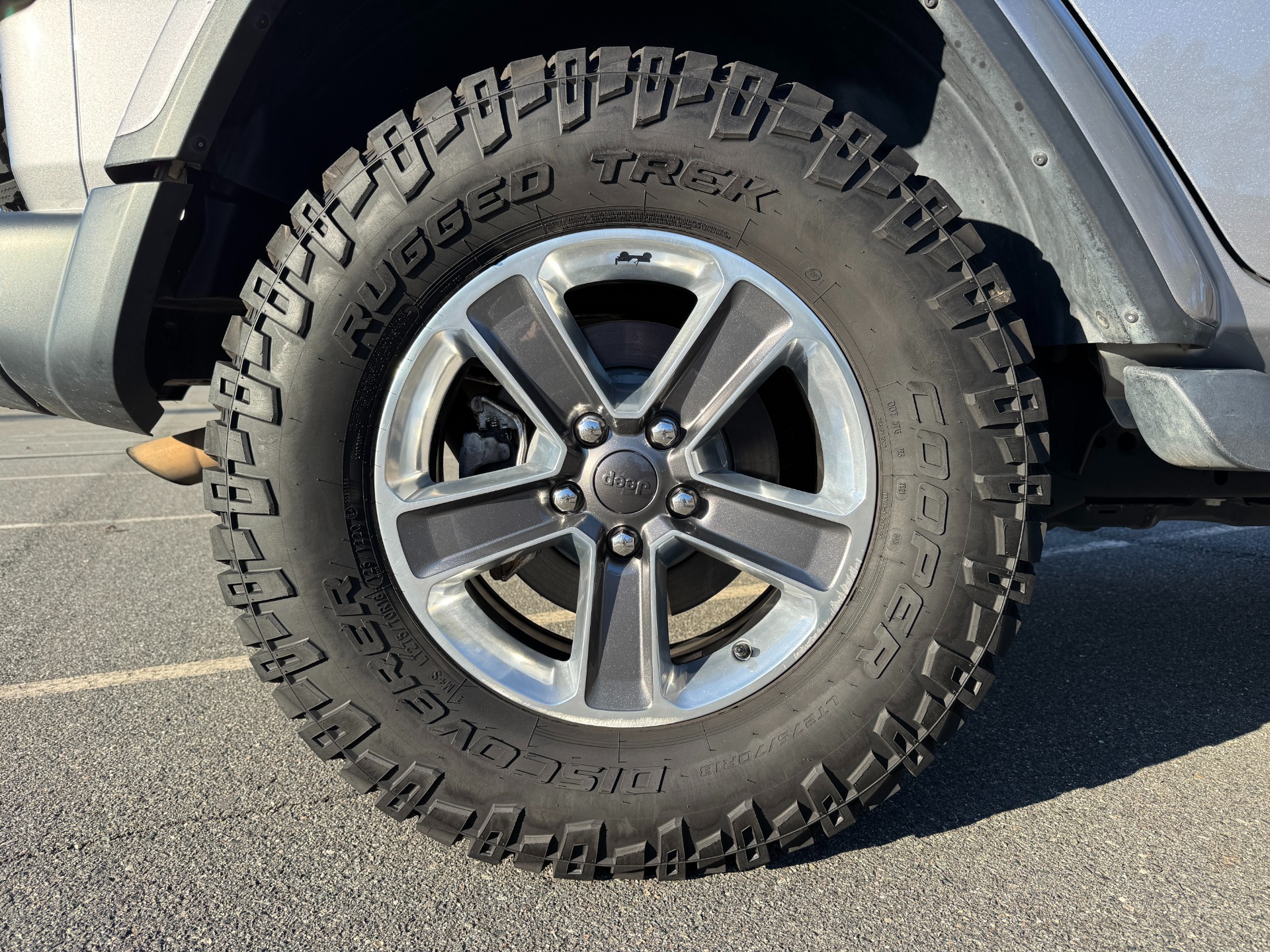 Used 2020 Jeep Wrangler Unlimited Sahara for sale Sold at Formula Imports in Charlotte NC 28227 58