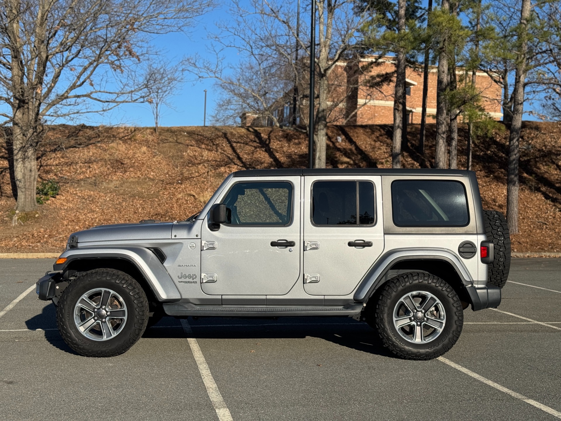 Used 2020 Jeep Wrangler Unlimited Sahara for sale Sold at Formula Imports in Charlotte NC 28227 6