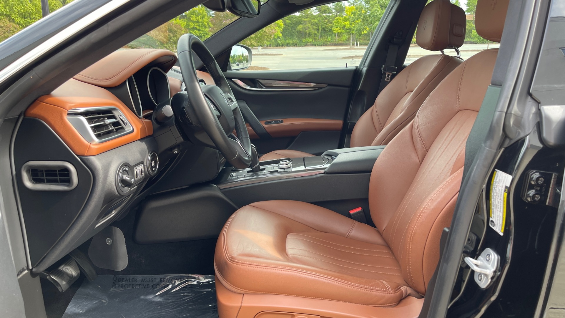 Used 2018 Maserati GHIBLI 3.0L SEDAN / 8-SPD AUTO / NAV / SUNROOF / REARVIEW for sale Sold at Formula Imports in Charlotte NC 28227 30