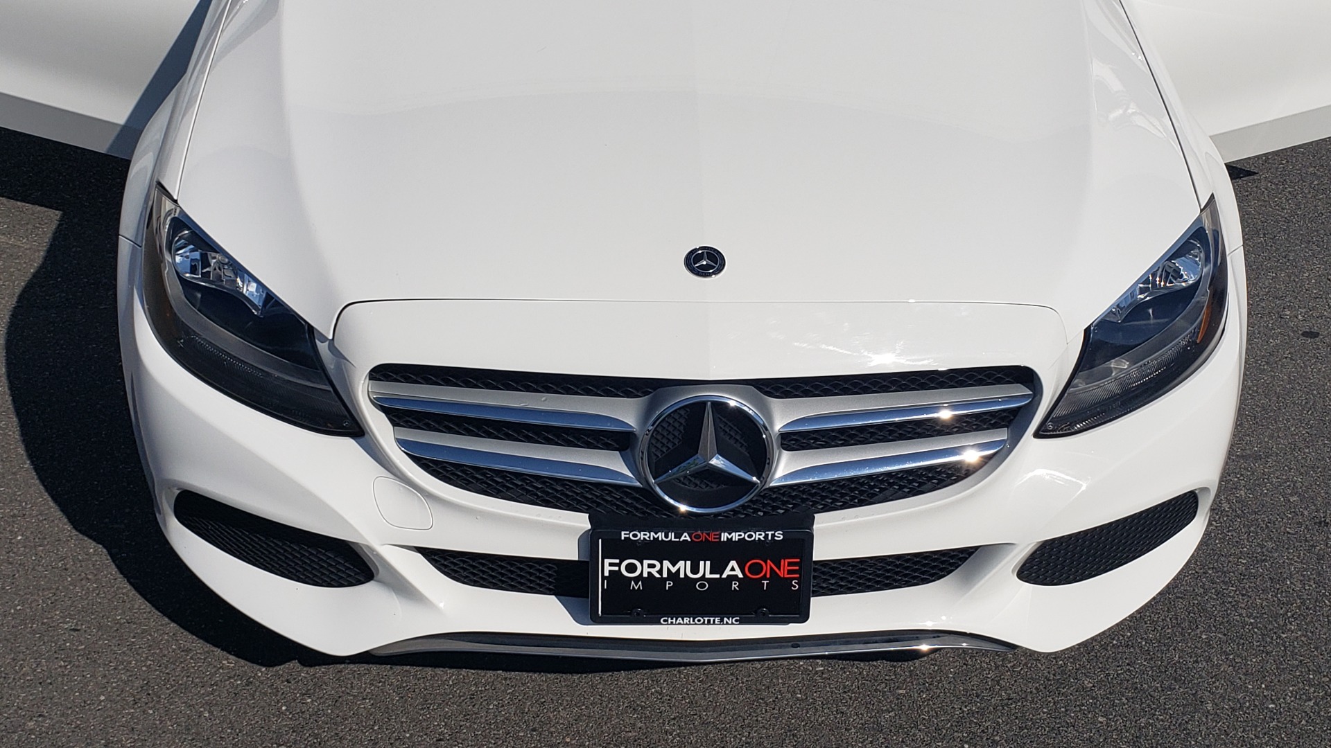 Used 2018 Mercedes-Benz C-Class C 300 4MATIC PREMIUM / APPLE CARPLAY / PANO-ROOF / REARVIEW for sale Sold at Formula Imports in Charlotte NC 28227 25