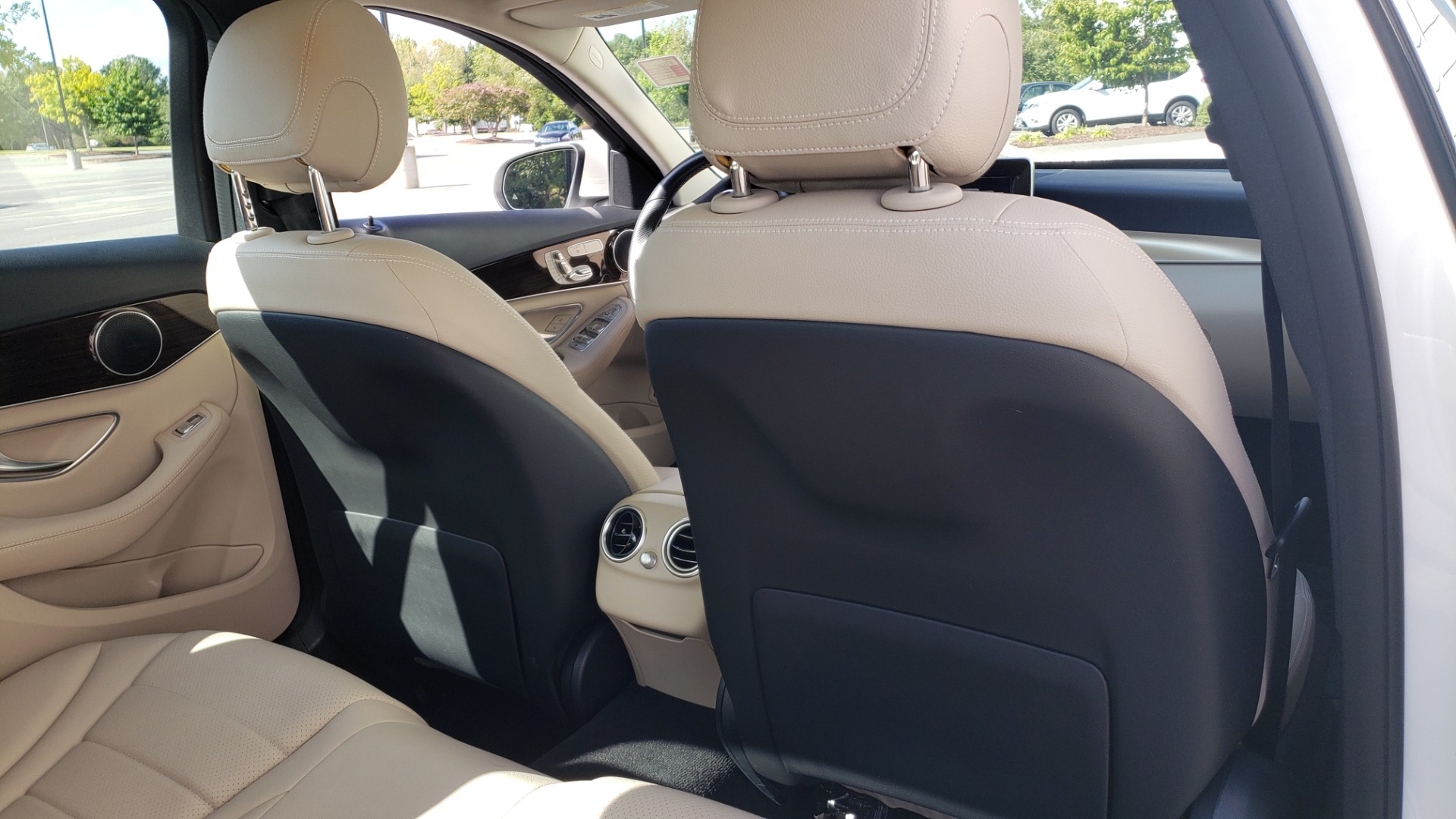Used 2018 Mercedes-Benz C-Class C 300 4MATIC PREMIUM / APPLE CARPLAY / PANO-ROOF / REARVIEW for sale Sold at Formula Imports in Charlotte NC 28227 69