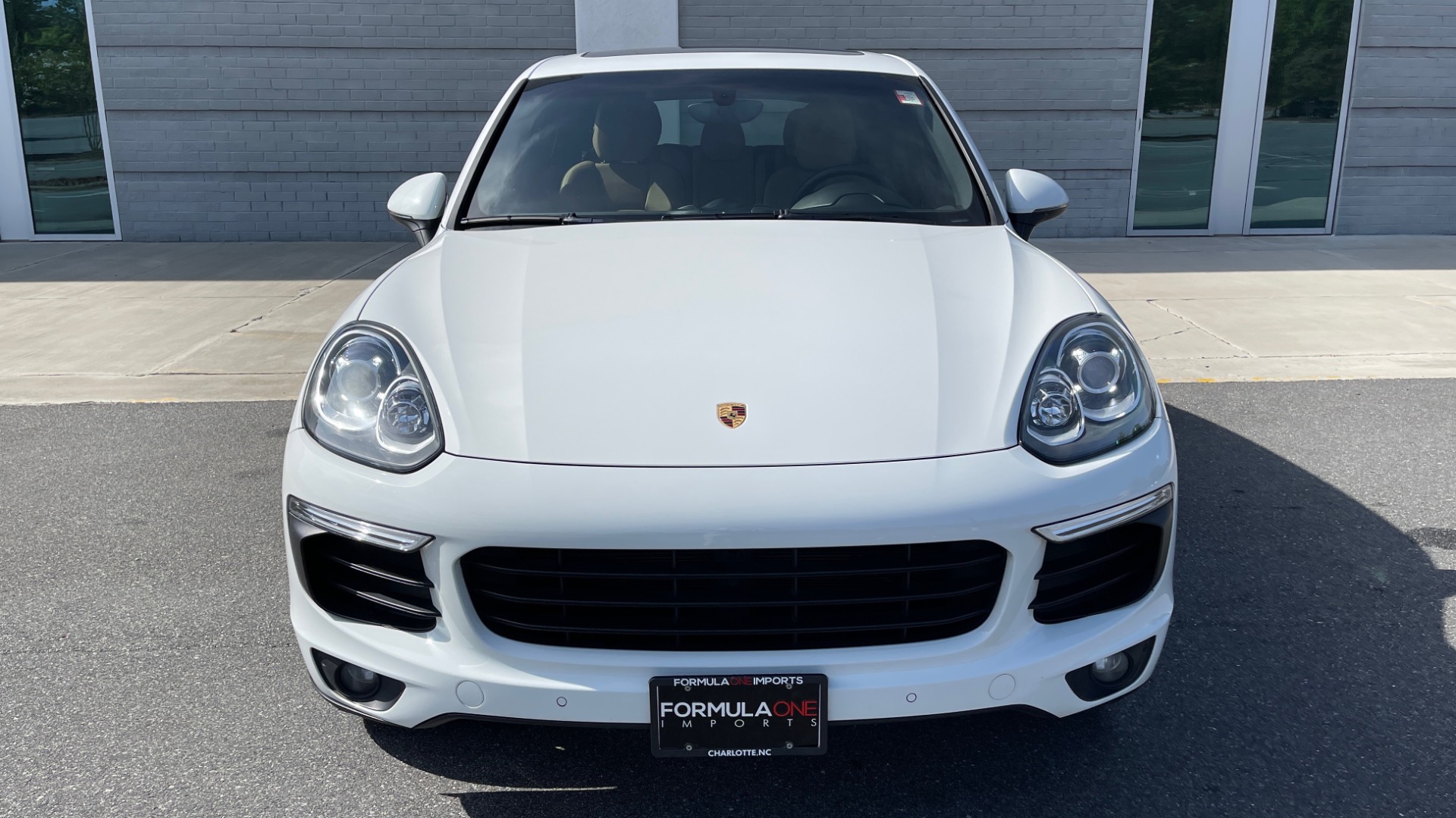 Used 2016 Porsche CAYENNE AWD / 3.6L TURBO / PREMIUM / BOSE / PANO-ROOF / NAV / LCA for sale Sold at Formula Imports in Charlotte NC 28227 12