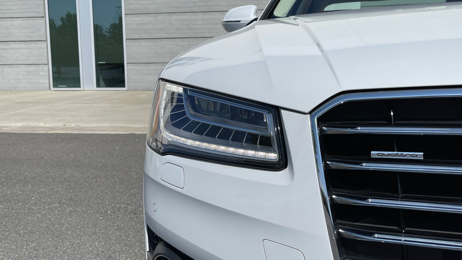 Used 2018 Audi A8 L SPORT 4.0T / EXECUTIVE PKG / NAV / BOSE / SUNROOF / REARVIEW for sale Sold at Formula Imports in Charlotte NC 28227 15