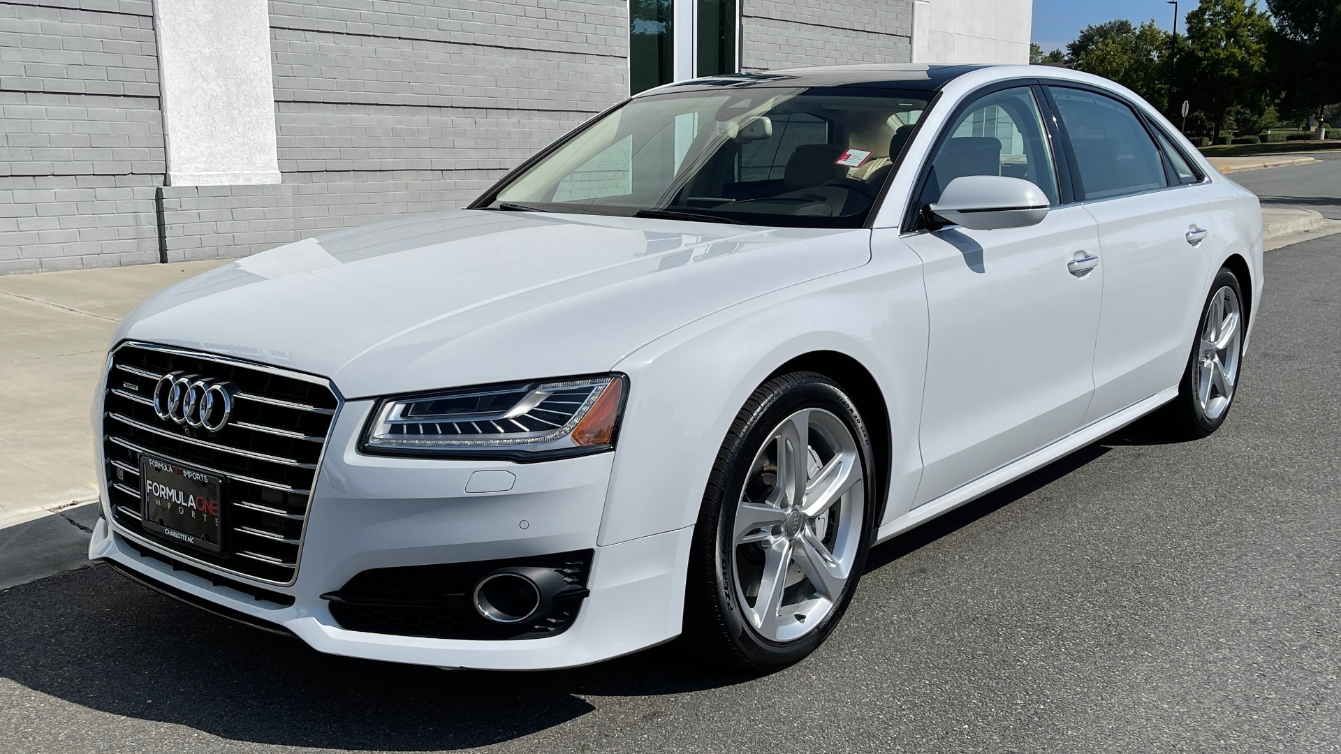 Used 2018 Audi A8 L SPORT 4.0T / EXECUTIVE PKG / NAV / BOSE / SUNROOF / REARVIEW for sale Sold at Formula Imports in Charlotte NC 28227 2