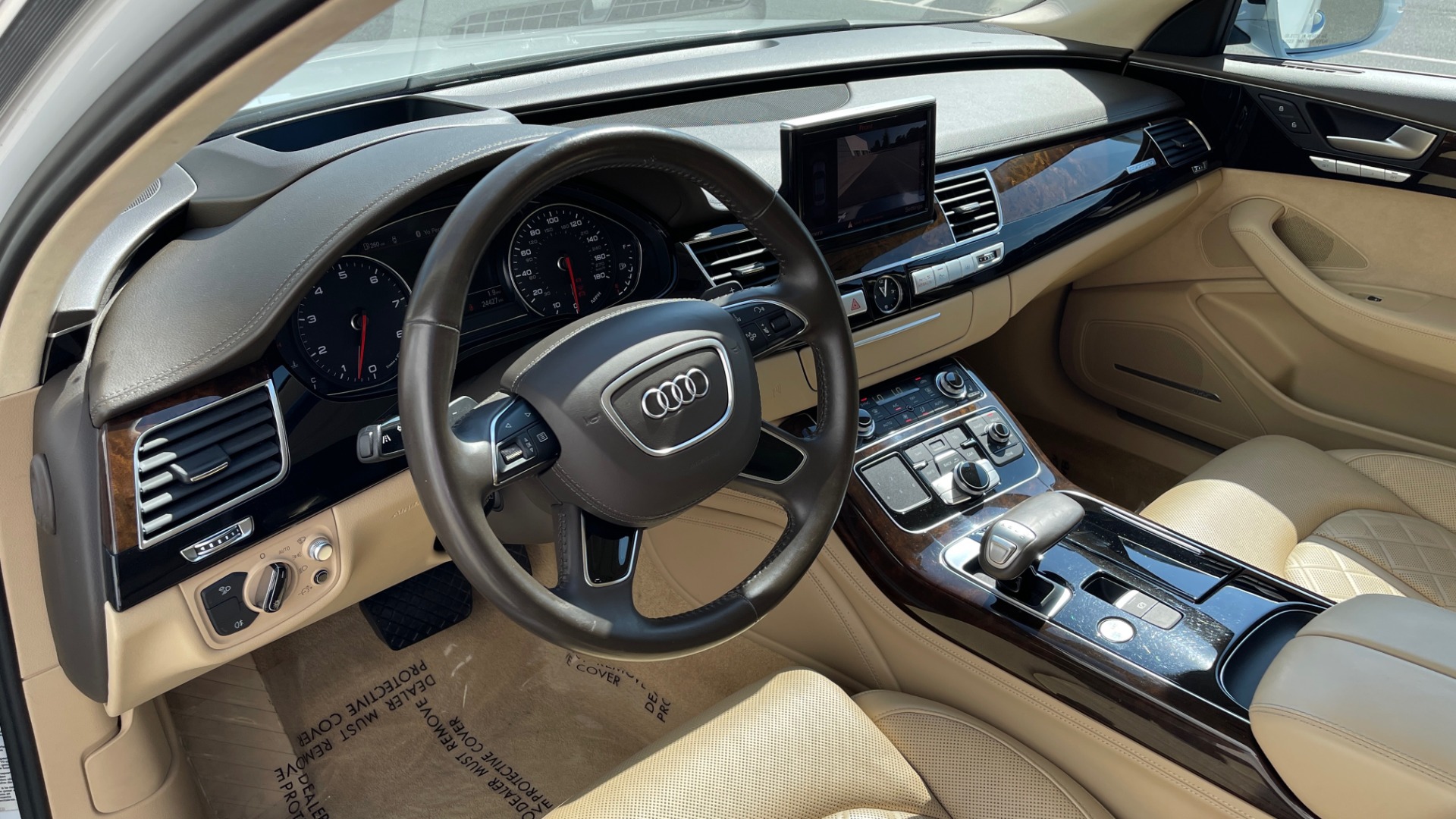 Used 2018 Audi A8 L SPORT 4.0T / EXECUTIVE PKG / NAV / BOSE / SUNROOF / REARVIEW for sale Sold at Formula Imports in Charlotte NC 28227 33