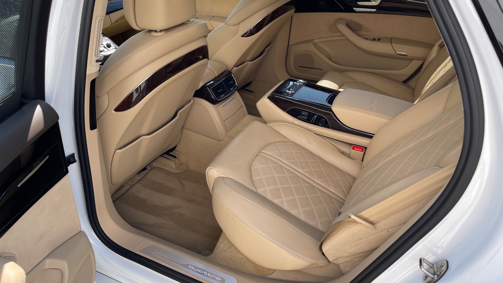 Used 2018 Audi A8 L SPORT 4.0T / EXECUTIVE PKG / NAV / BOSE / SUNROOF / REARVIEW for sale Sold at Formula Imports in Charlotte NC 28227 58