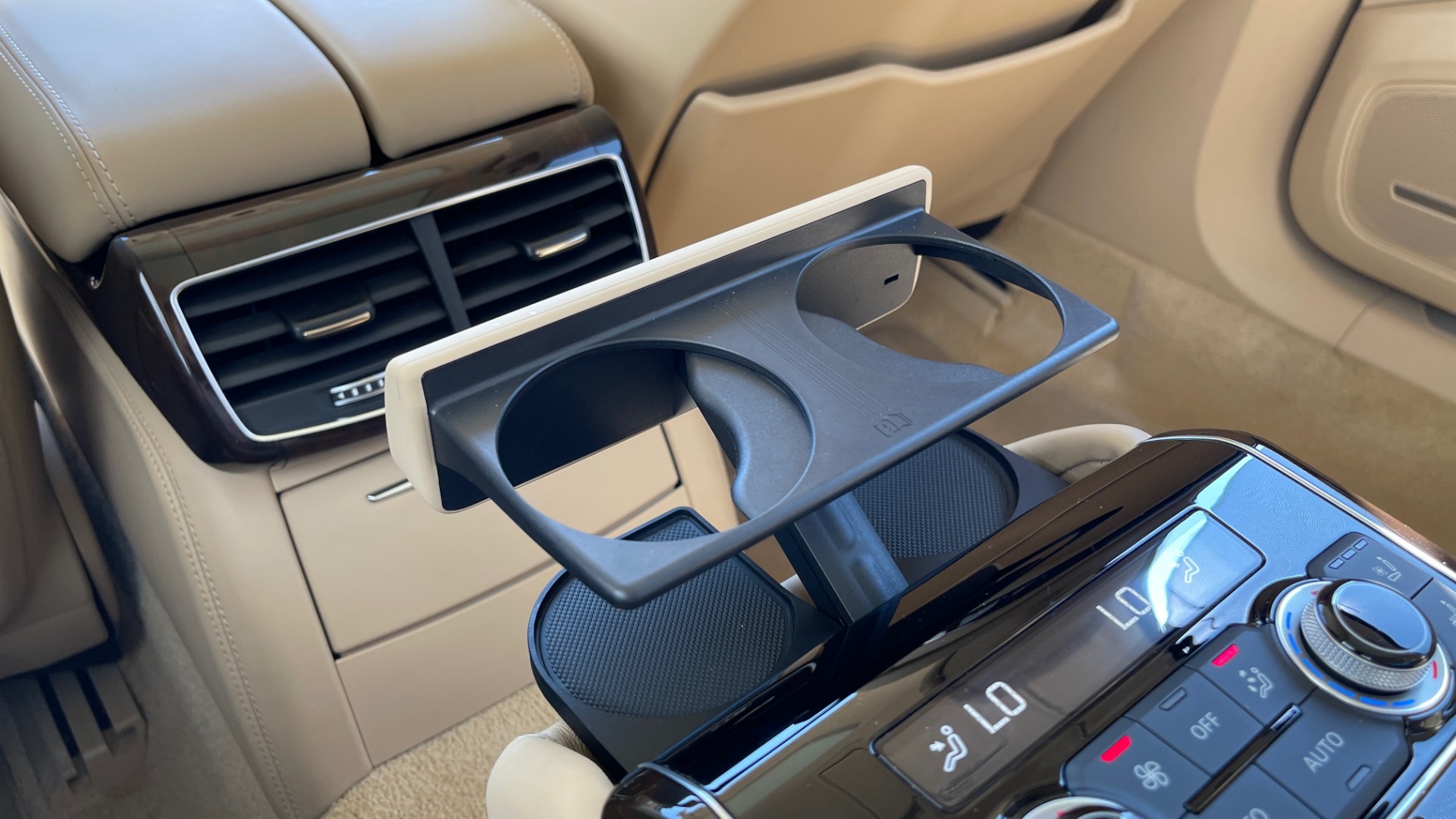 Used 2018 Audi A8 L SPORT 4.0T / EXECUTIVE PKG / NAV / BOSE / SUNROOF / REARVIEW for sale Sold at Formula Imports in Charlotte NC 28227 68