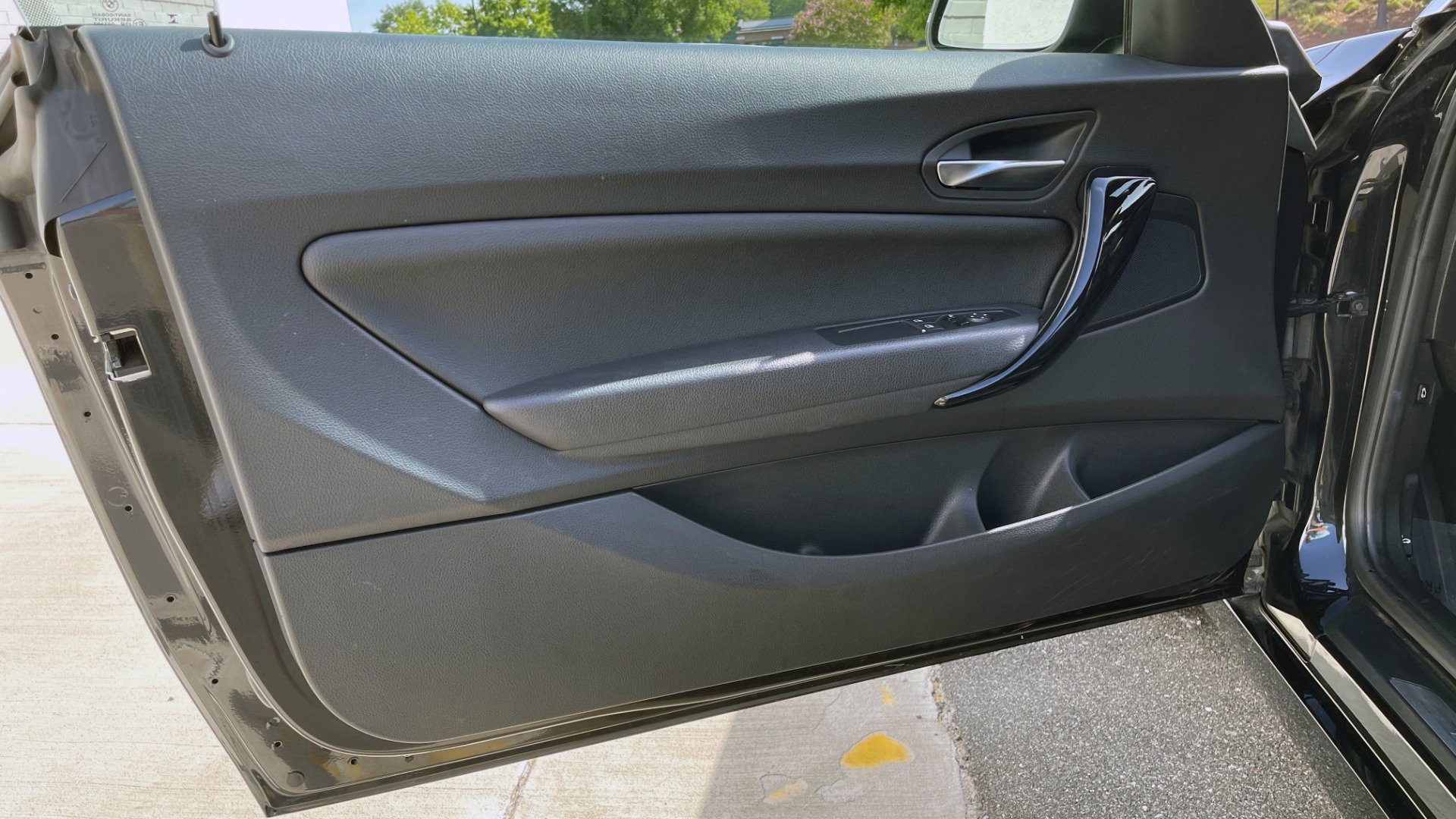 Used 2018 BMW 2 SERIES 230I XDRIVE PREMIUM / CONV PKG / NAV / SUNROOF / REARVIEW for sale Sold at Formula Imports in Charlotte NC 28227 22