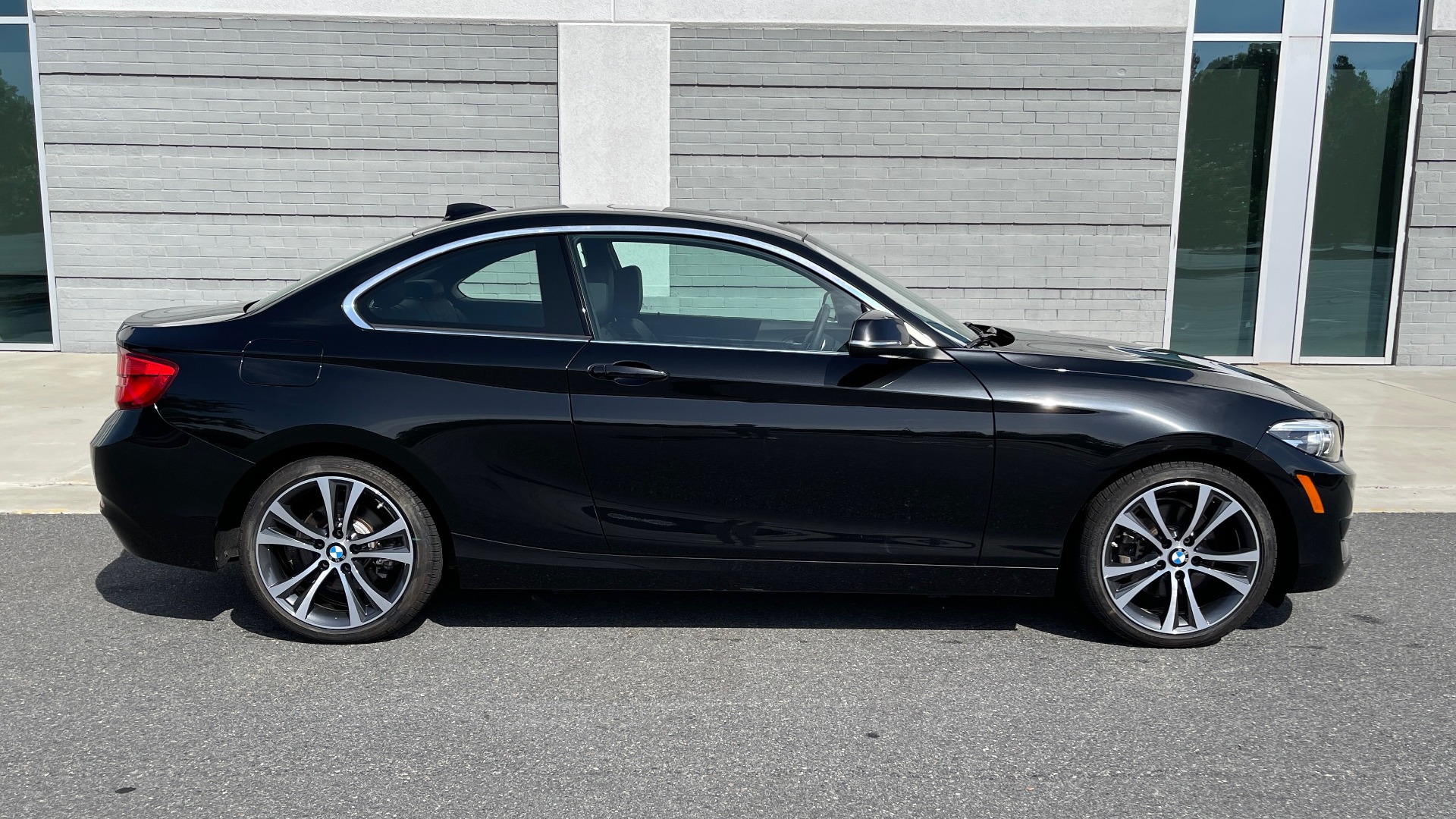 Used 2018 BMW 2 SERIES 230I XDRIVE PREMIUM / CONV PKG / NAV / SUNROOF / REARVIEW for sale Sold at Formula Imports in Charlotte NC 28227 7