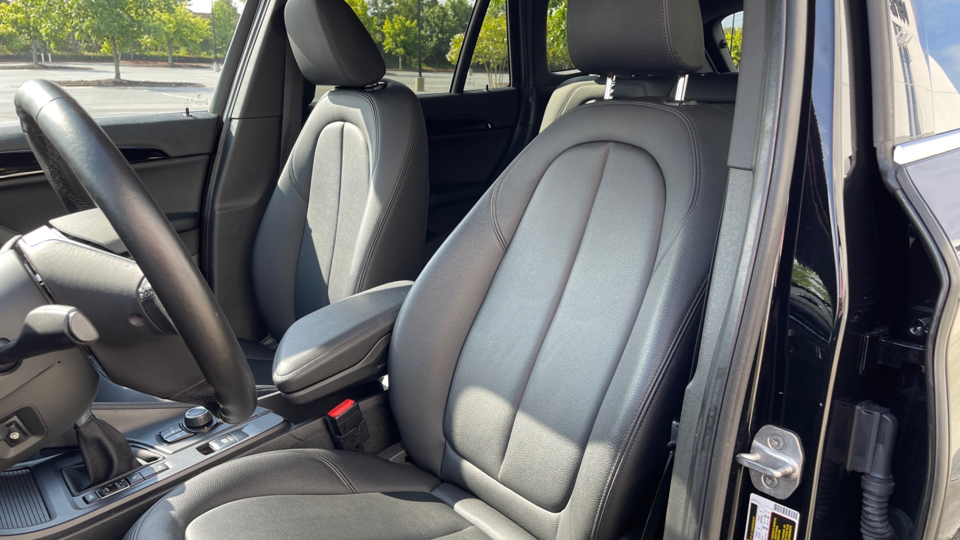 Used 2017 BMW X1 XDRIVE28I / DRVR ASST PKG / COLD WTHR / HTD FRT STS / PANO-ROOF / REARVIEW for sale Sold at Formula Imports in Charlotte NC 28227 30