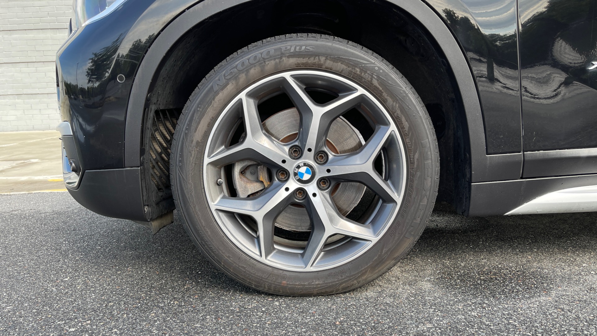 Used 2017 BMW X1 XDRIVE28I / DRVR ASST PKG / COLD WTHR / HTD FRT STS / PANO-ROOF / REARVIEW for sale Sold at Formula Imports in Charlotte NC 28227 62