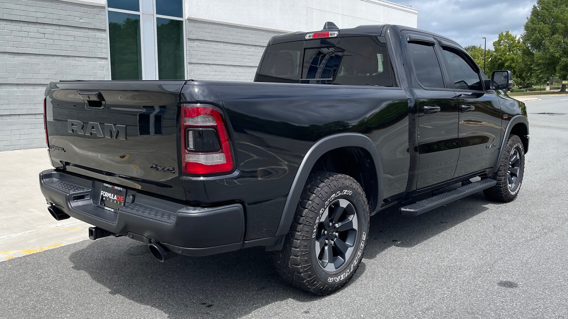 Used 2019 Ram 1500 REBEL QUADCAB 4X4 / 5.7L HEMI / 8-SPD AUTO / REMOTE START / PARK ASSIST for sale Sold at Formula Imports in Charlotte NC 28227 2