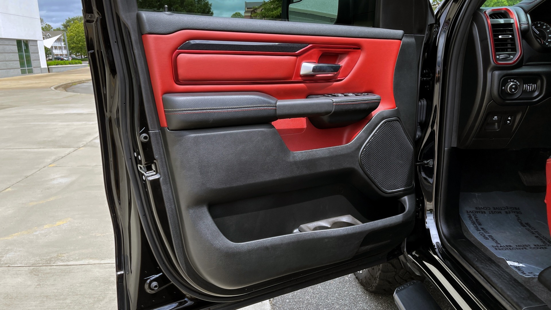 Used 2019 Ram 1500 REBEL QUADCAB 4X4 / 5.7L HEMI / 8-SPD AUTO / REMOTE START / PARK ASSIST for sale Sold at Formula Imports in Charlotte NC 28227 27