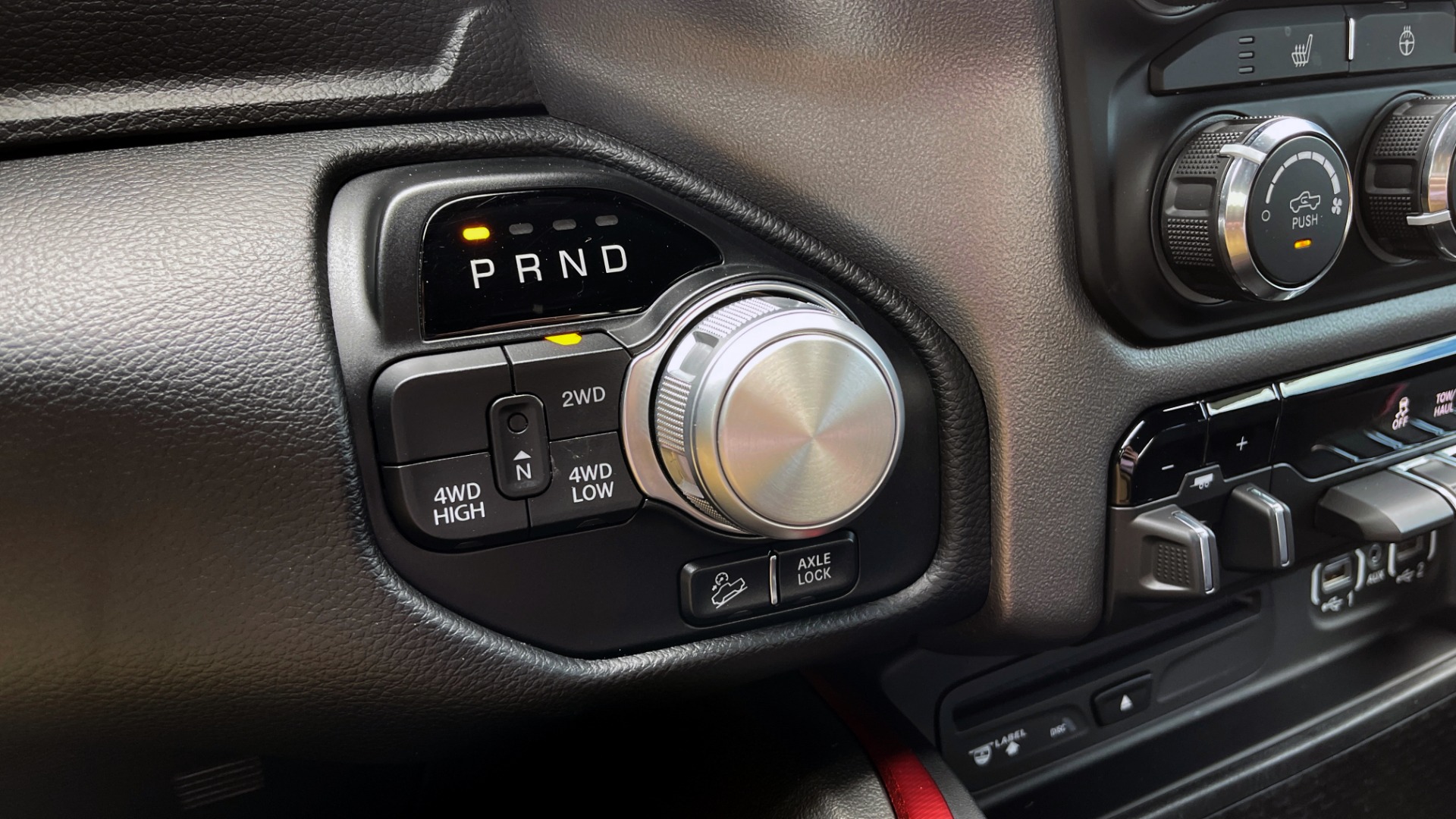 Used 2019 Ram 1500 REBEL QUADCAB 4X4 / 5.7L HEMI / 8-SPD AUTO / REMOTE START / PARK ASSIST for sale Sold at Formula Imports in Charlotte NC 28227 37