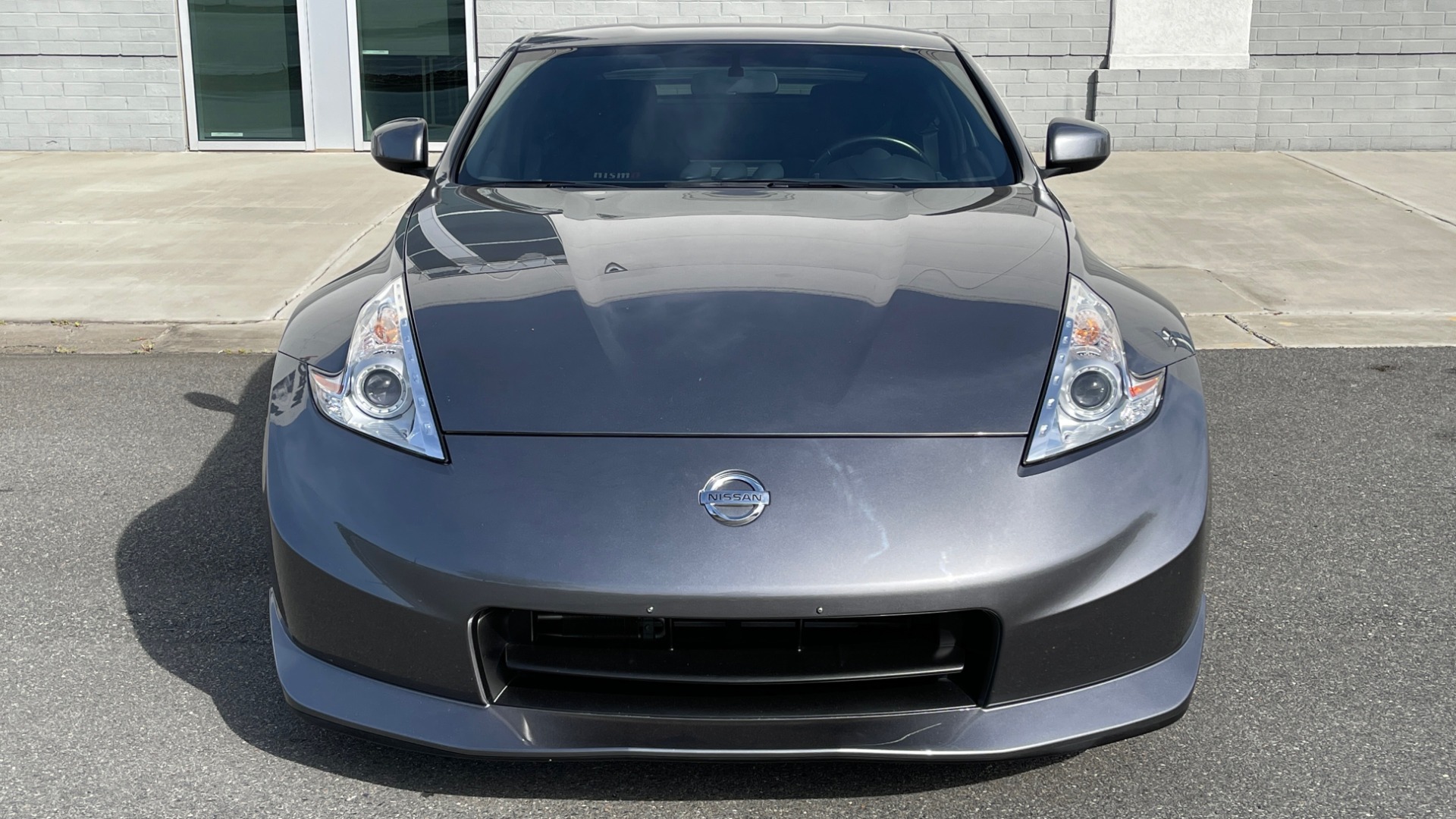 Used 2011 Nissan 370Z NISMO COUPE / 3.7L V6 / 6-SPD MAN / AUTO CLIMATE CONTROL for sale Sold at Formula Imports in Charlotte NC 28227 10