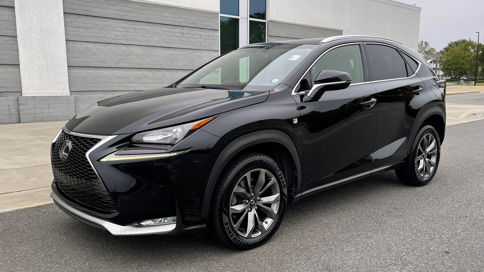 Used 2017 Lexus NX 200T PREMIUM F-SPORT / 2.0L TURBO / BSM / PARK ASST / REARVIEW for sale Sold at Formula Imports in Charlotte NC 28227 3