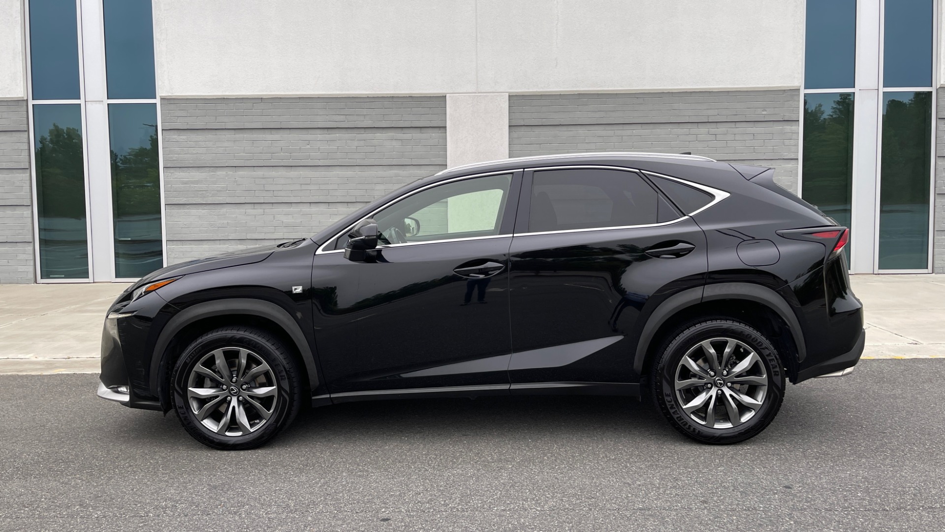 Used 2017 Lexus NX PREMIUM F-SPORT / 2.0L TURBO / BSM / PARK ASST / REARVIEW for sale Sold at Formula Imports in Charlotte NC 28227 4