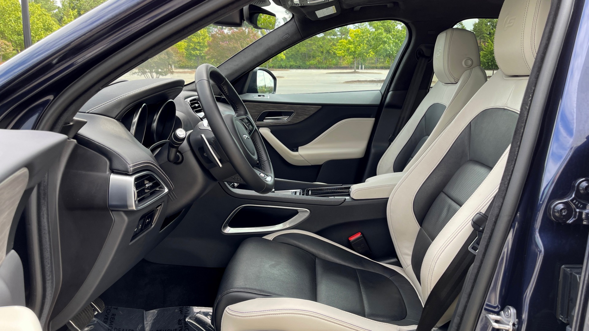 Used 2019 Jaguar F-PACE S for sale Sold at Formula Imports in Charlotte NC 28227 29