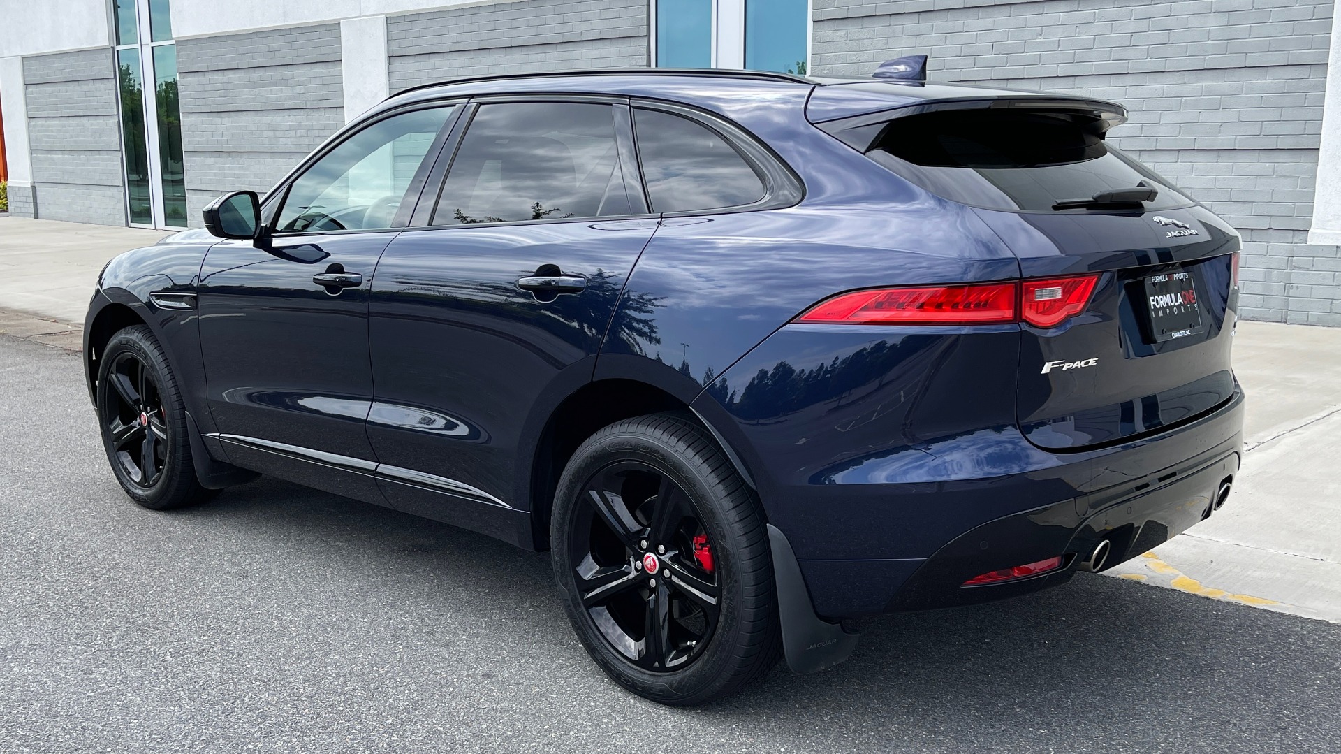 Used 2019 Jaguar F-PACE S for sale Sold at Formula Imports in Charlotte NC 28227 5