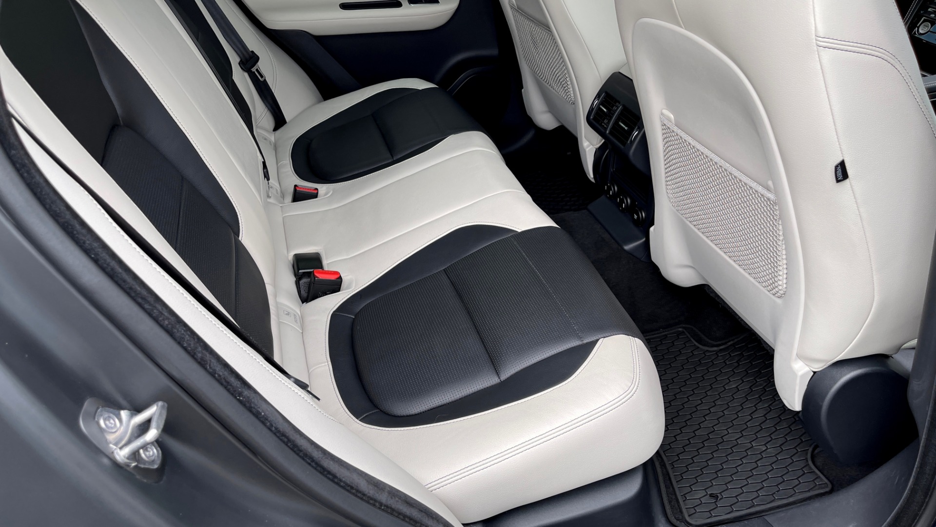 Used 2019 Jaguar F-PACE S for sale Sold at Formula Imports in Charlotte NC 28227 59