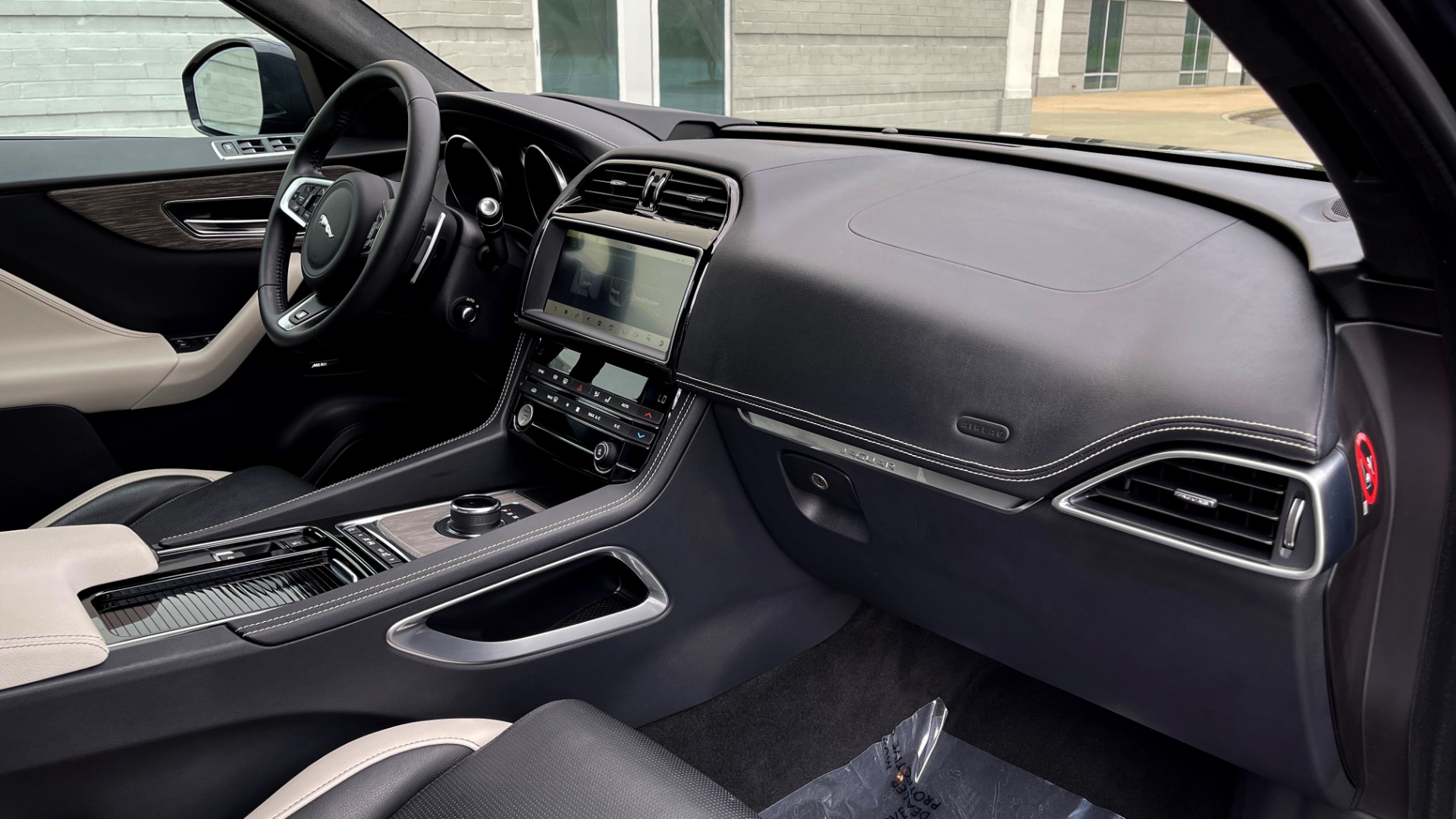 Used 2019 Jaguar F-PACE S for sale Sold at Formula Imports in Charlotte NC 28227 64