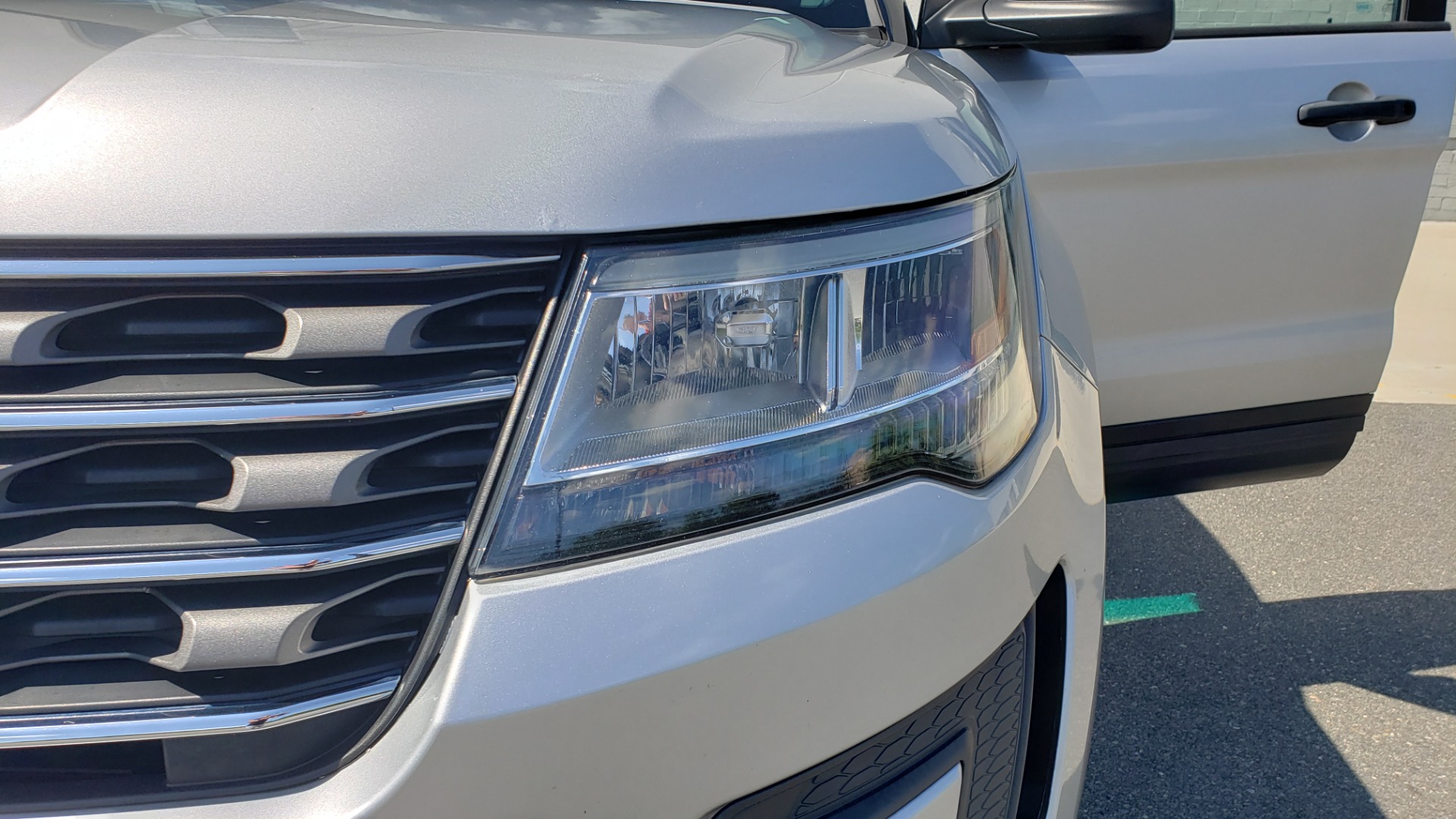 Used 2017 Ford EXPLORER 3.5L V6 / 6-SPD AUTO / BLIND SPOT MONITOR / 3-ROW / SYNC / REARVIEW for sale Sold at Formula Imports in Charlotte NC 28227 23