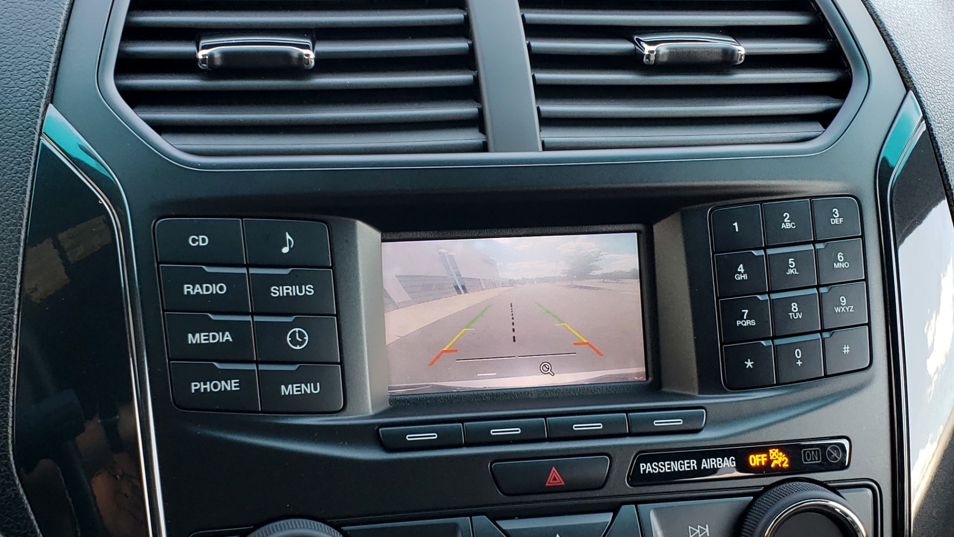 Used 2017 Ford EXPLORER 3.5L V6 / 6-SPD AUTO / BLIND SPOT MONITOR / 3-ROW / SYNC / REARVIEW for sale Sold at Formula Imports in Charlotte NC 28227 41