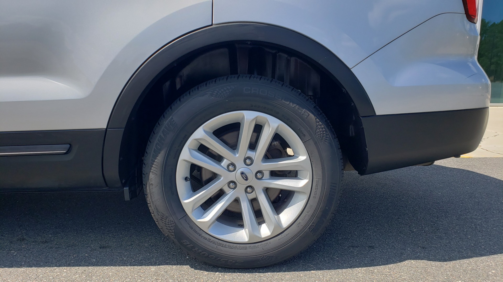 Used 2017 Ford EXPLORER 3.5L V6 / 6-SPD AUTO / BLIND SPOT MONITOR / 3-ROW / SYNC / REARVIEW for sale Sold at Formula Imports in Charlotte NC 28227 80