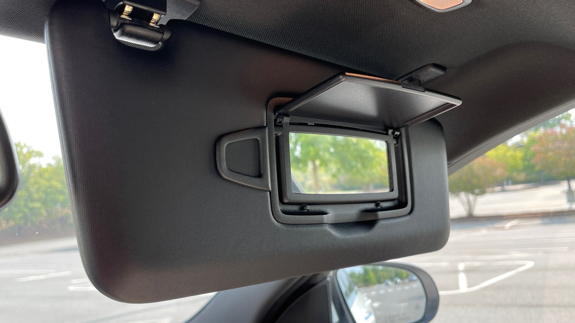Used 2018 Mercedes-Benz C-Class C 300 4MATIC / PREMIUM / BURMESTER / HTD STS / SUNROOF / REARVIEW for sale $33,995 at Formula Imports in Charlotte NC 28227 40