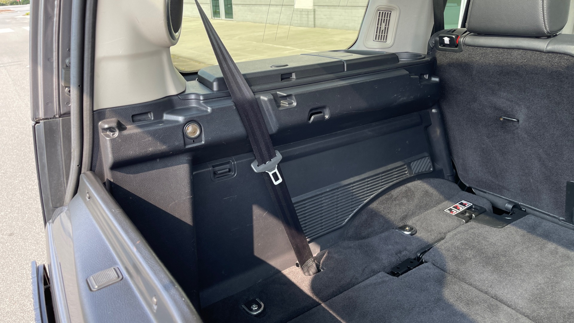Used 2016 Land Rover LR4 HSE for sale Sold at Formula Imports in Charlotte NC 28227 16