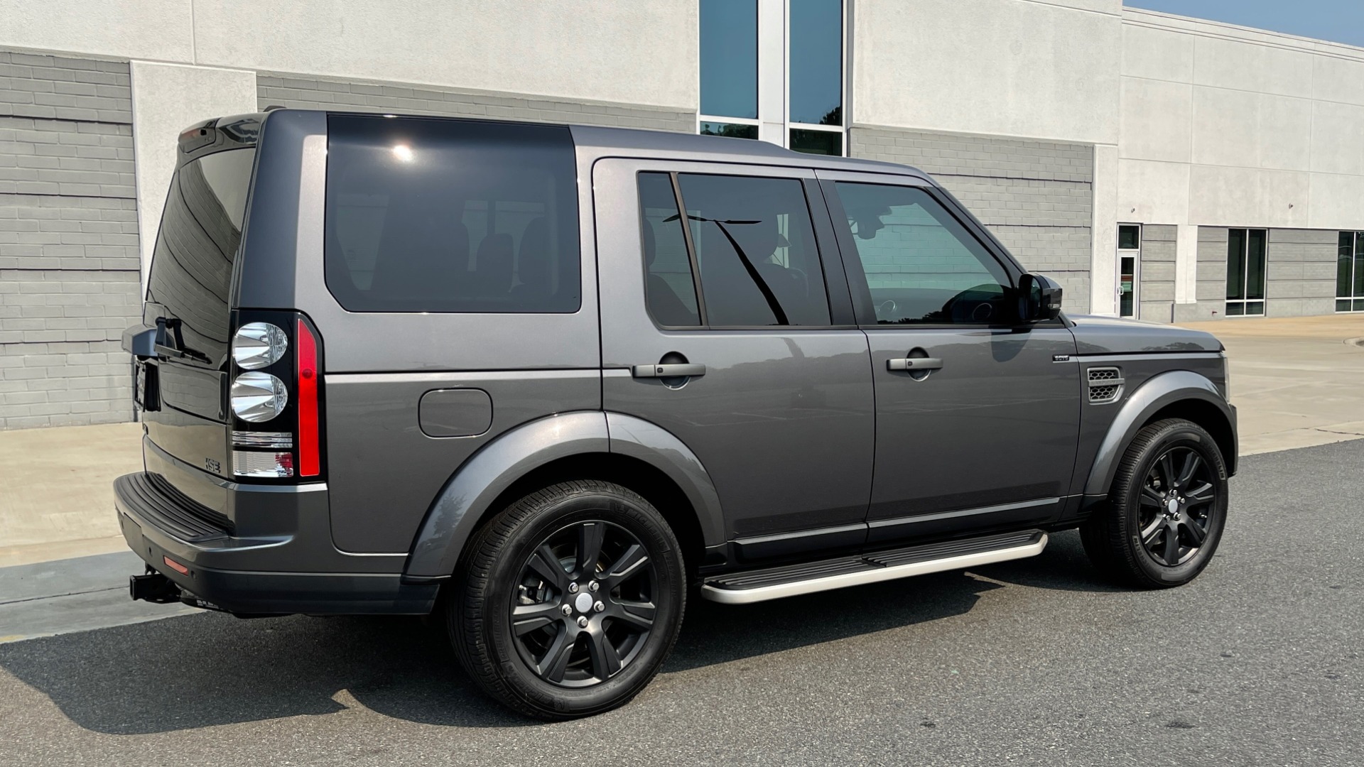 Used 2016 Land Rover LR4 HSE for sale Sold at Formula Imports in Charlotte NC 28227 2