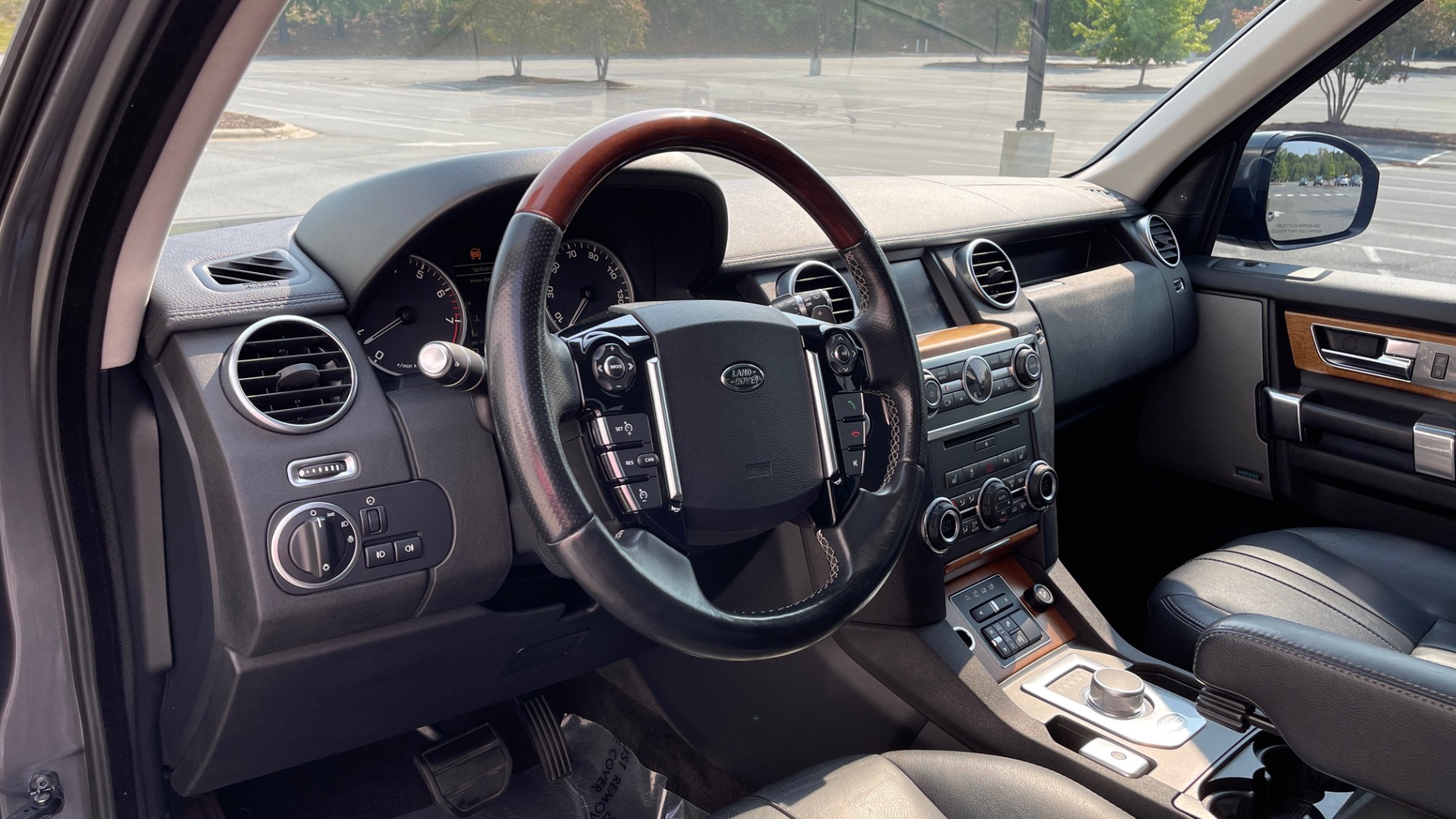 Used 2016 Land Rover LR4 HSE for sale Sold at Formula Imports in Charlotte NC 28227 28